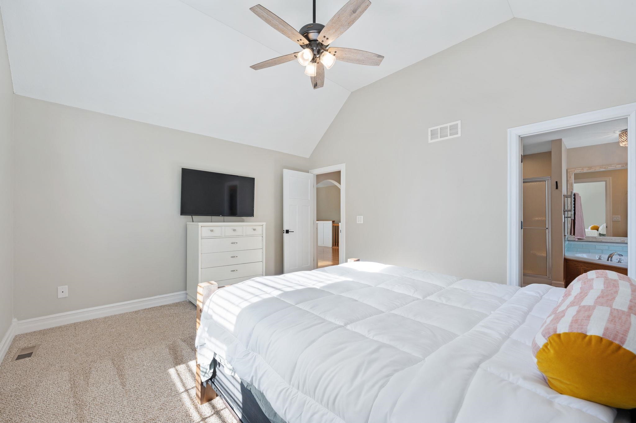 2124 N Woodard St, Derby, Kansas image 10