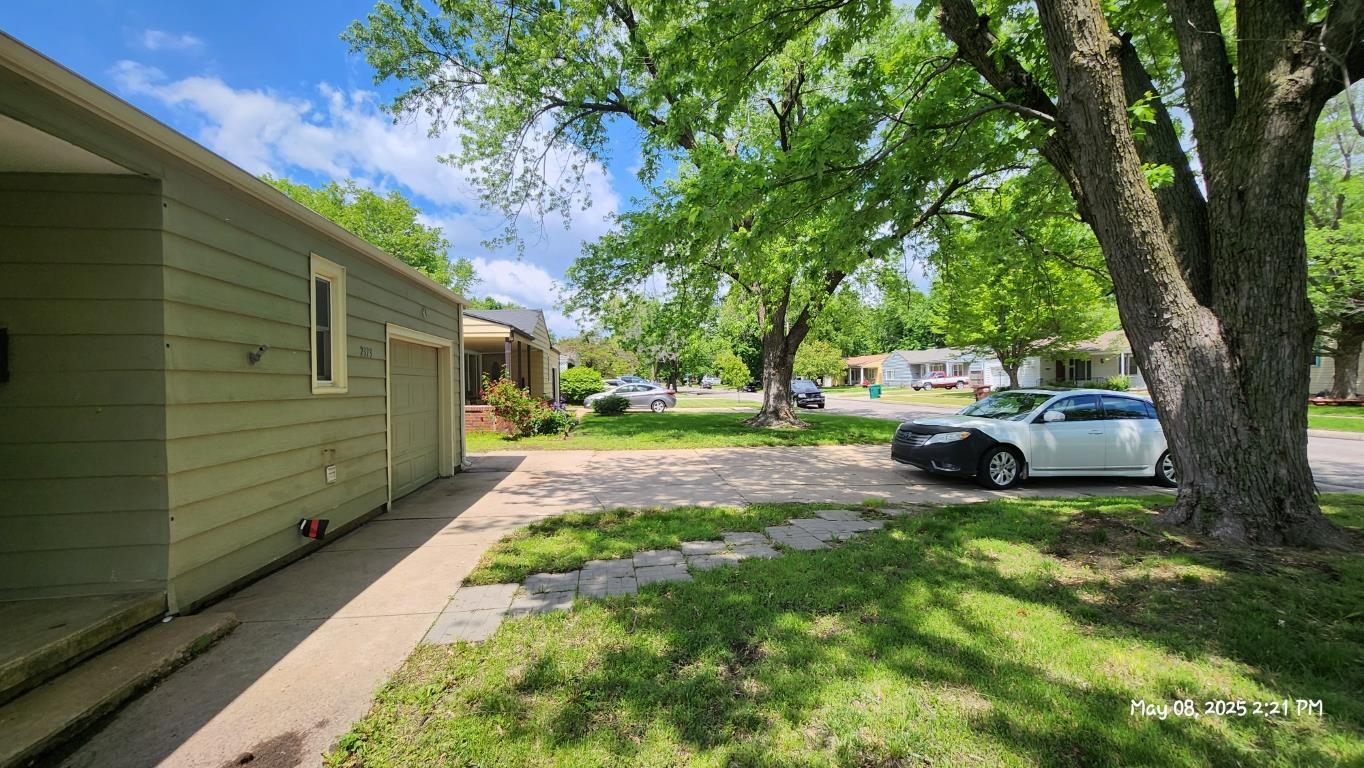 2373 S Estelle St, Wichita, Virginia image 7