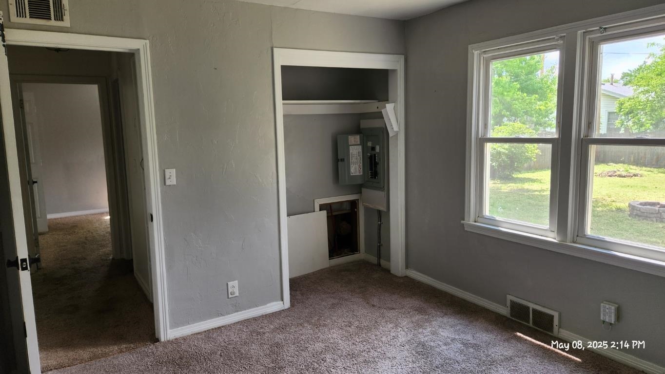 2373 S Estelle St, Wichita, Virginia image 25