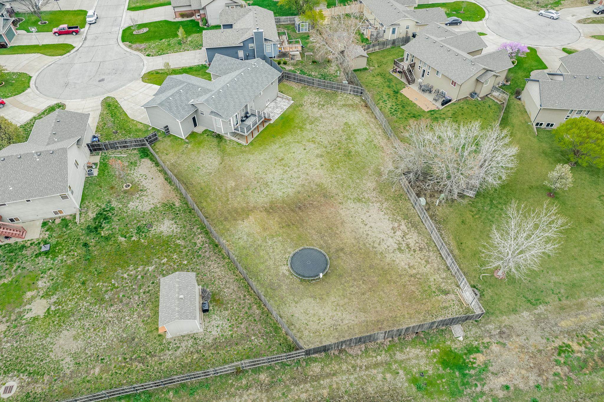 Wichita, Kansas 67209, United States, 4 Bedrooms Bedrooms, ,3 BathroomsBathrooms,Residential,Pending,61978