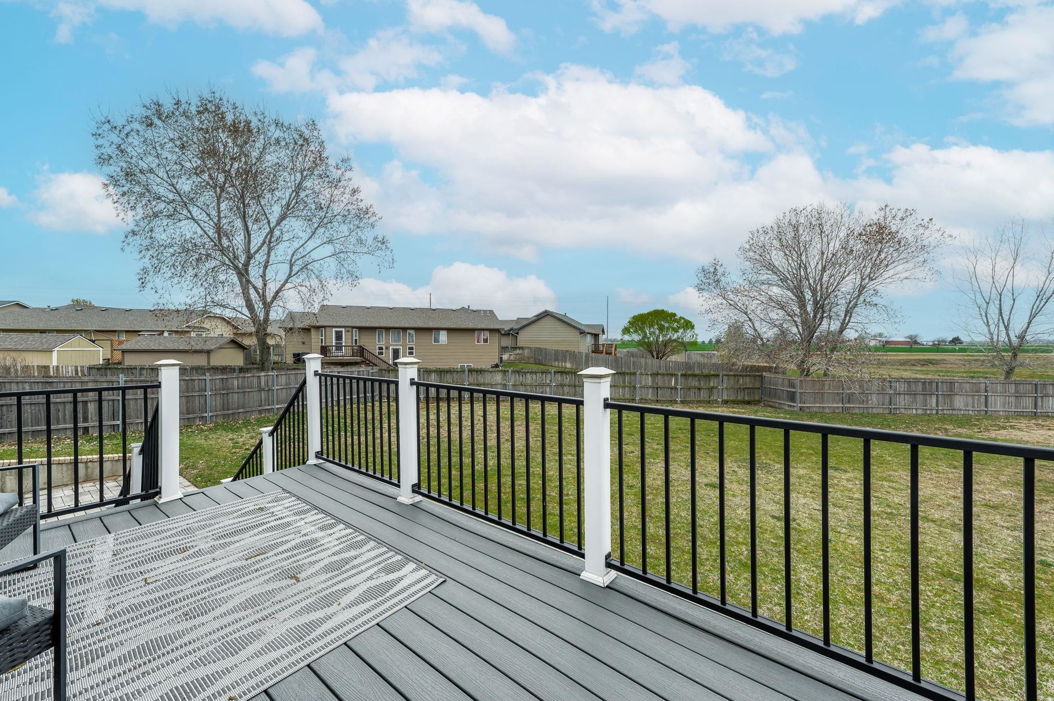 Wichita, Kansas 67209, United States, 4 Bedrooms Bedrooms, ,3 BathroomsBathrooms,Residential,Pending,61978