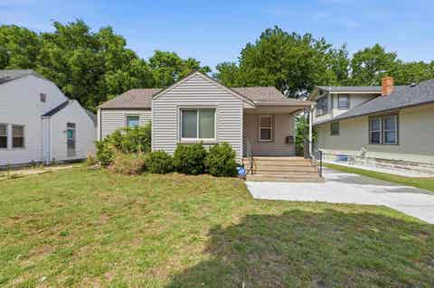 Homes For Sale - 547 S Green St<br/> Wichita, KS 67211