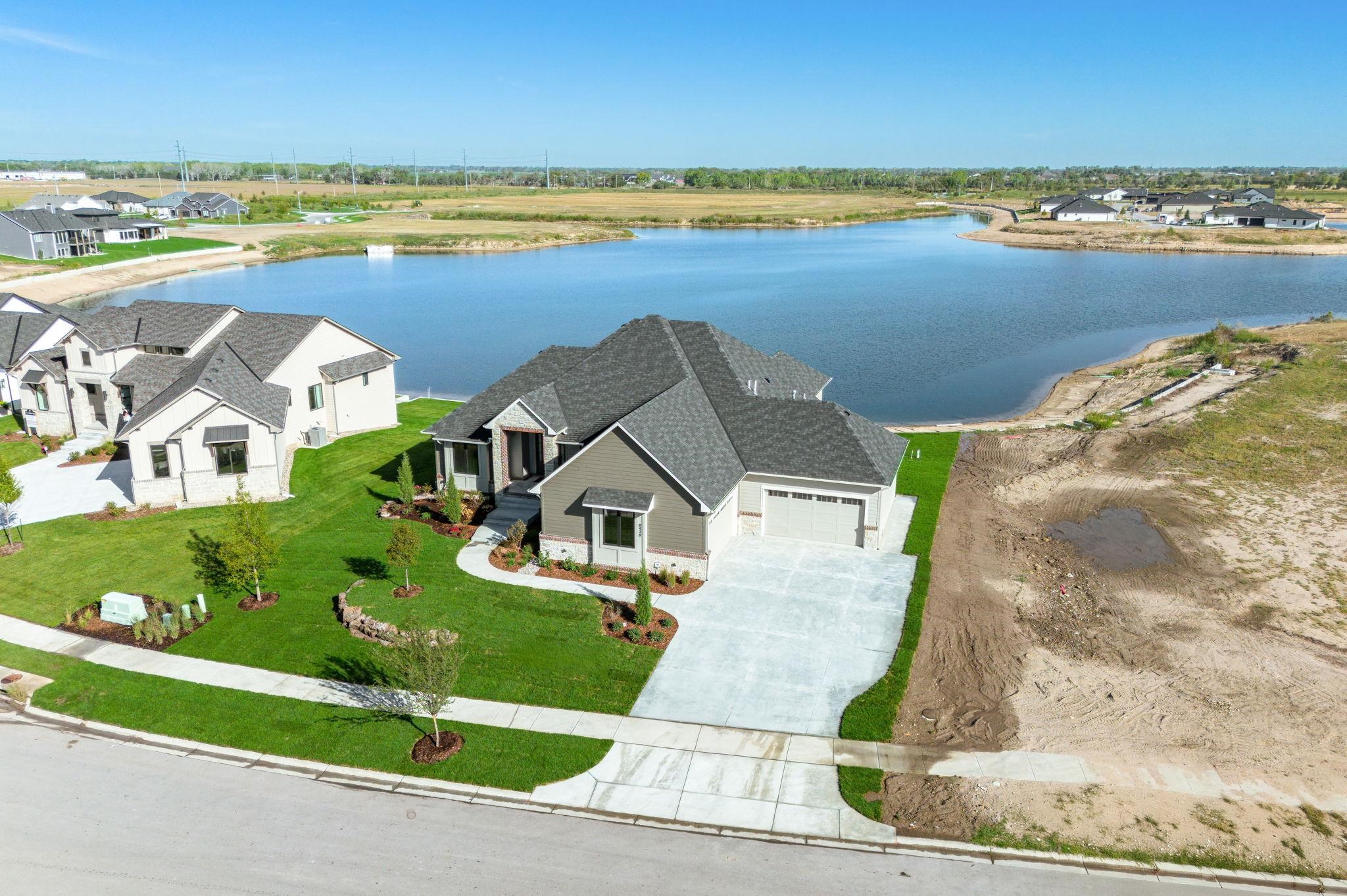 8438 Mossy Stone St, Maize, Kansas image 4