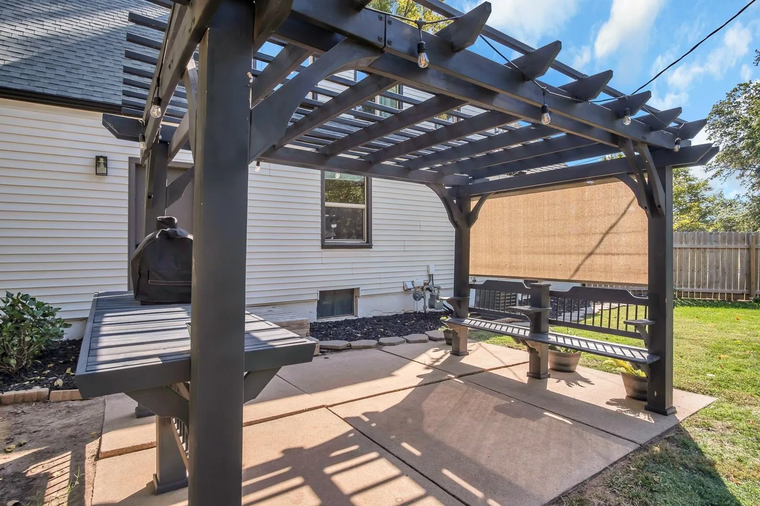 Derby, Kansas 67037, United States, 3 Bedrooms Bedrooms, ,2 BathroomsBathrooms,Residential,Pending,38681