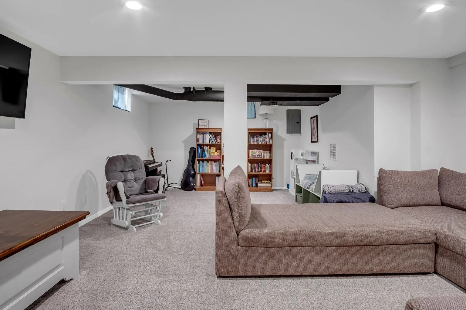 Derby, Kansas 67037, United States, 3 Bedrooms Bedrooms, ,2 BathroomsBathrooms,Residential,Pending,38681