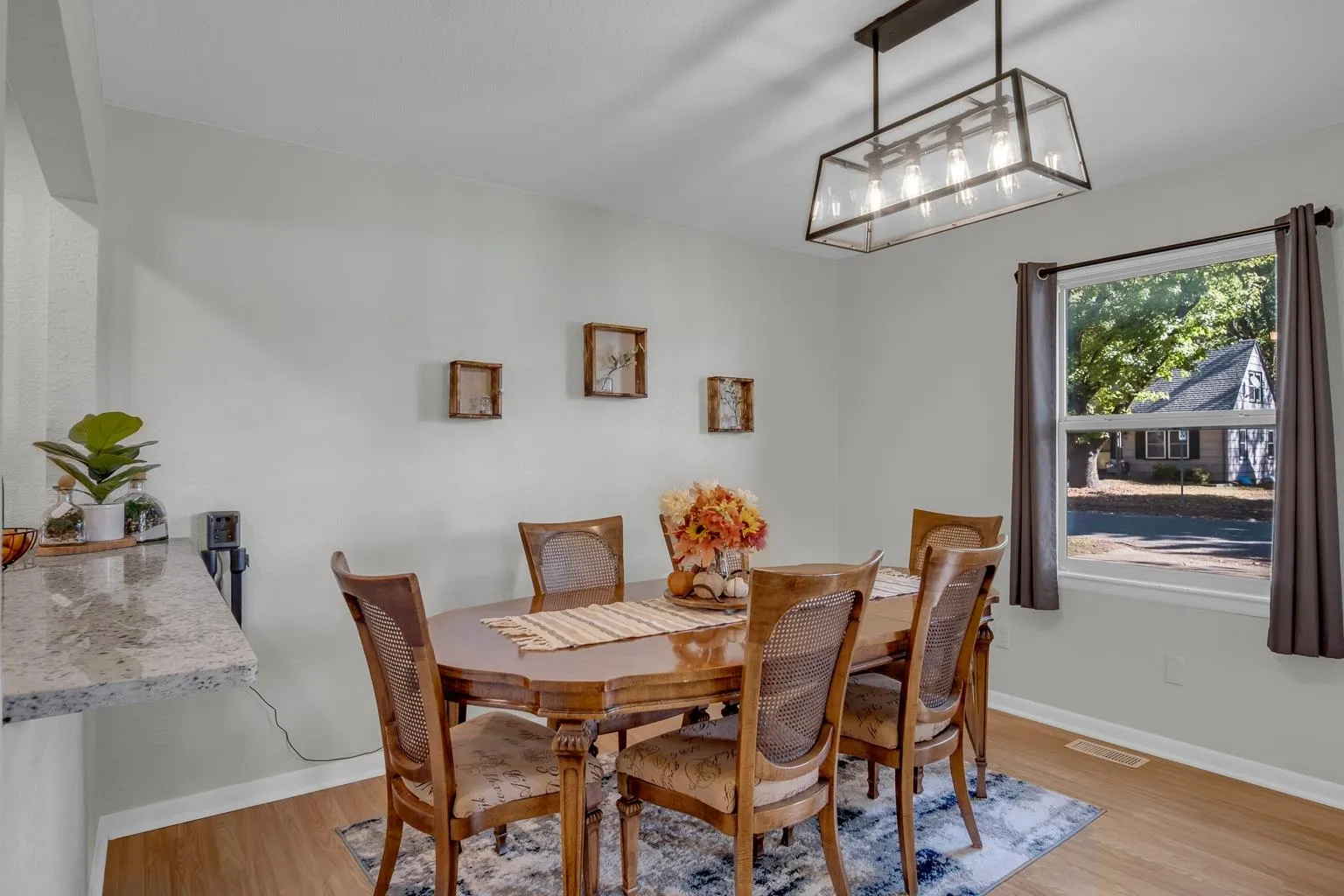 Derby, Kansas 67037, United States, 3 Bedrooms Bedrooms, ,2 BathroomsBathrooms,Residential,Pending,38681