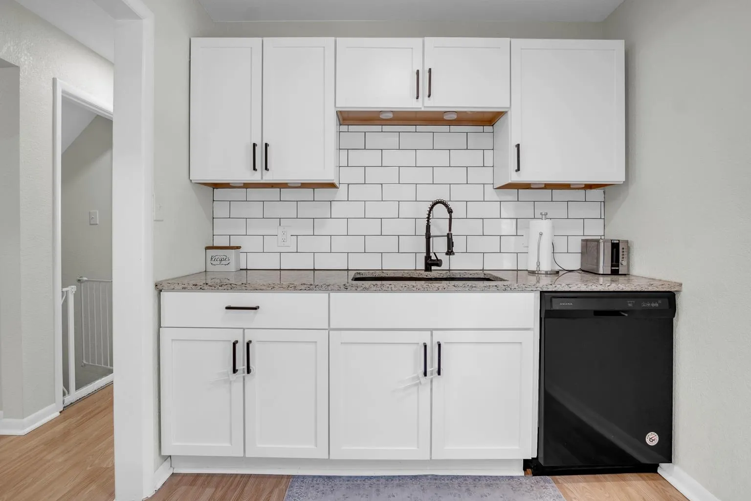 Derby, Kansas 67037, United States, 3 Bedrooms Bedrooms, ,2 BathroomsBathrooms,Residential,Pending,38681