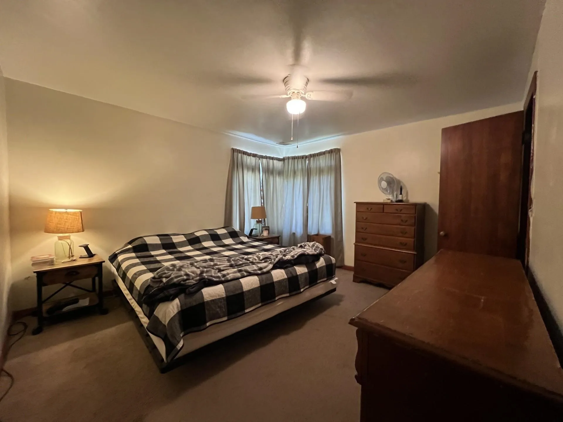 Winfield, Kansas 67156, United States, 3 Bedrooms Bedrooms, ,1 BathroomBathrooms,Residential,Active,143777