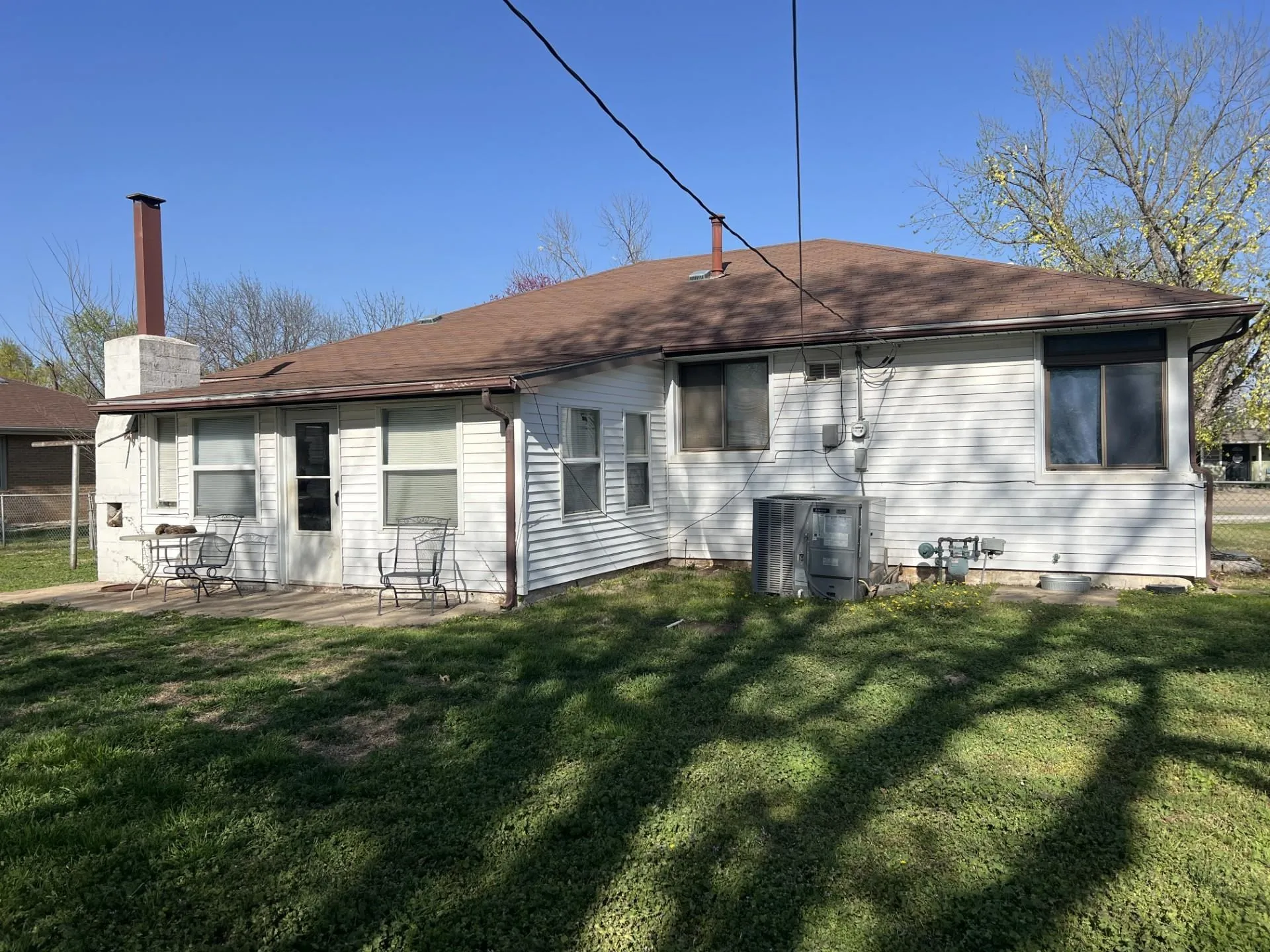 Winfield, Kansas 67156, United States, 3 Bedrooms Bedrooms, ,1 BathroomBathrooms,Residential,Active,143777
