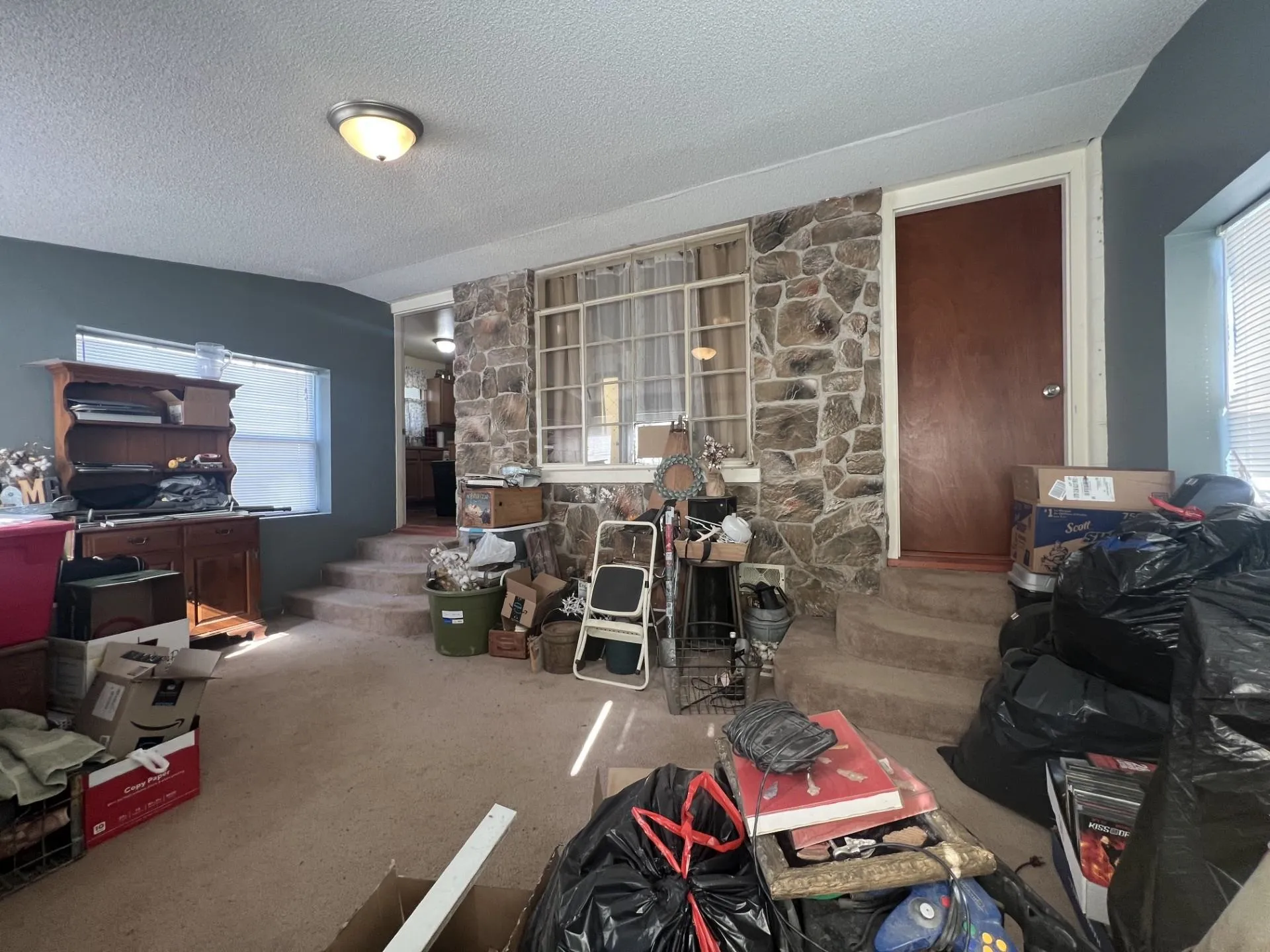 Winfield, Kansas 67156, United States, 3 Bedrooms Bedrooms, ,1 BathroomBathrooms,Residential,Active,143777