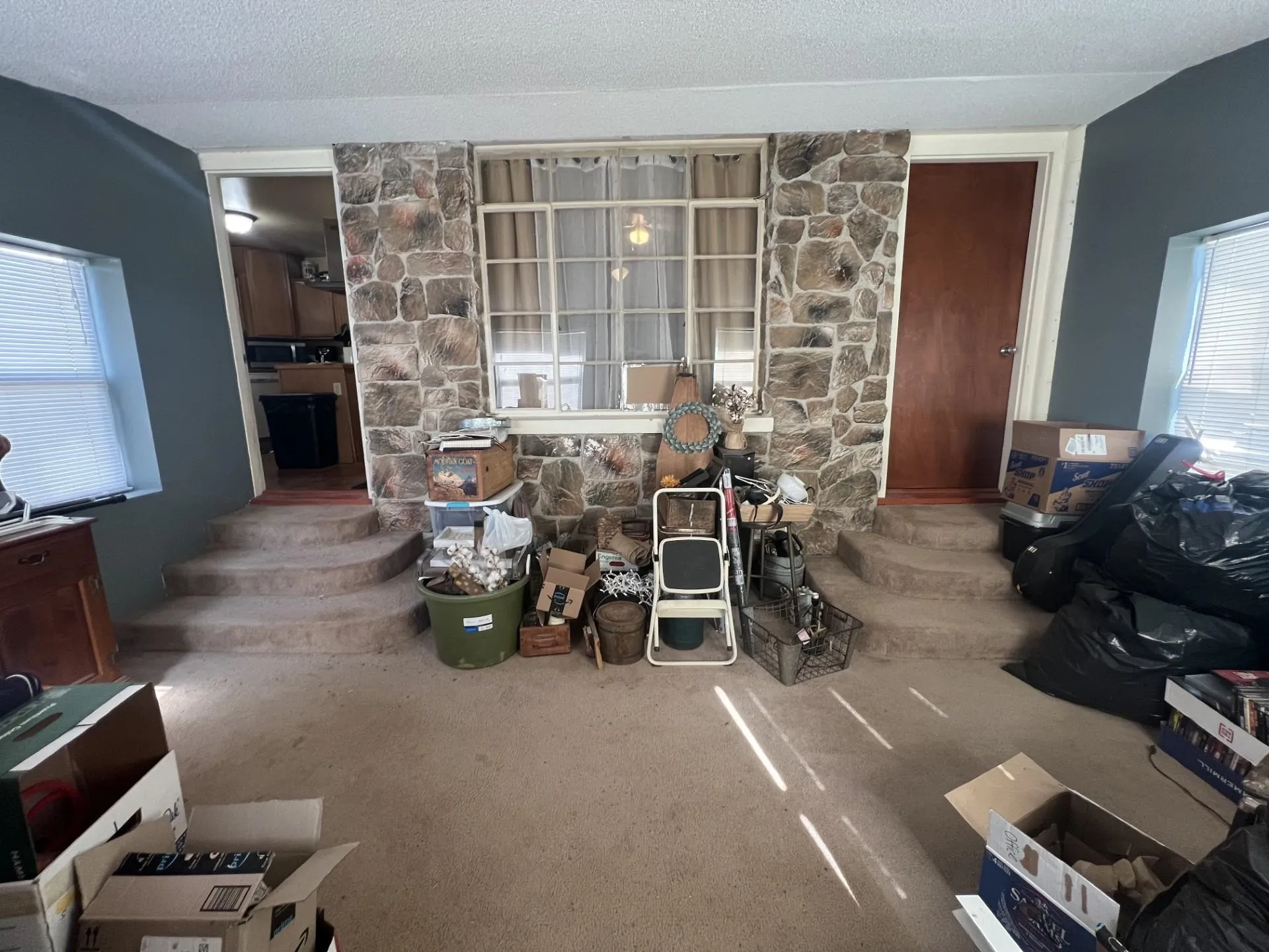 Winfield, Kansas 67156, United States, 3 Bedrooms Bedrooms, ,1 BathroomBathrooms,Residential,Active,143777