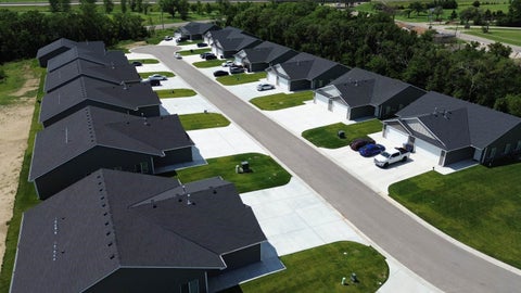 Photo of 2905 S Bunker Hill Ct, Wichita, KS 67210 (MLS # 678246)