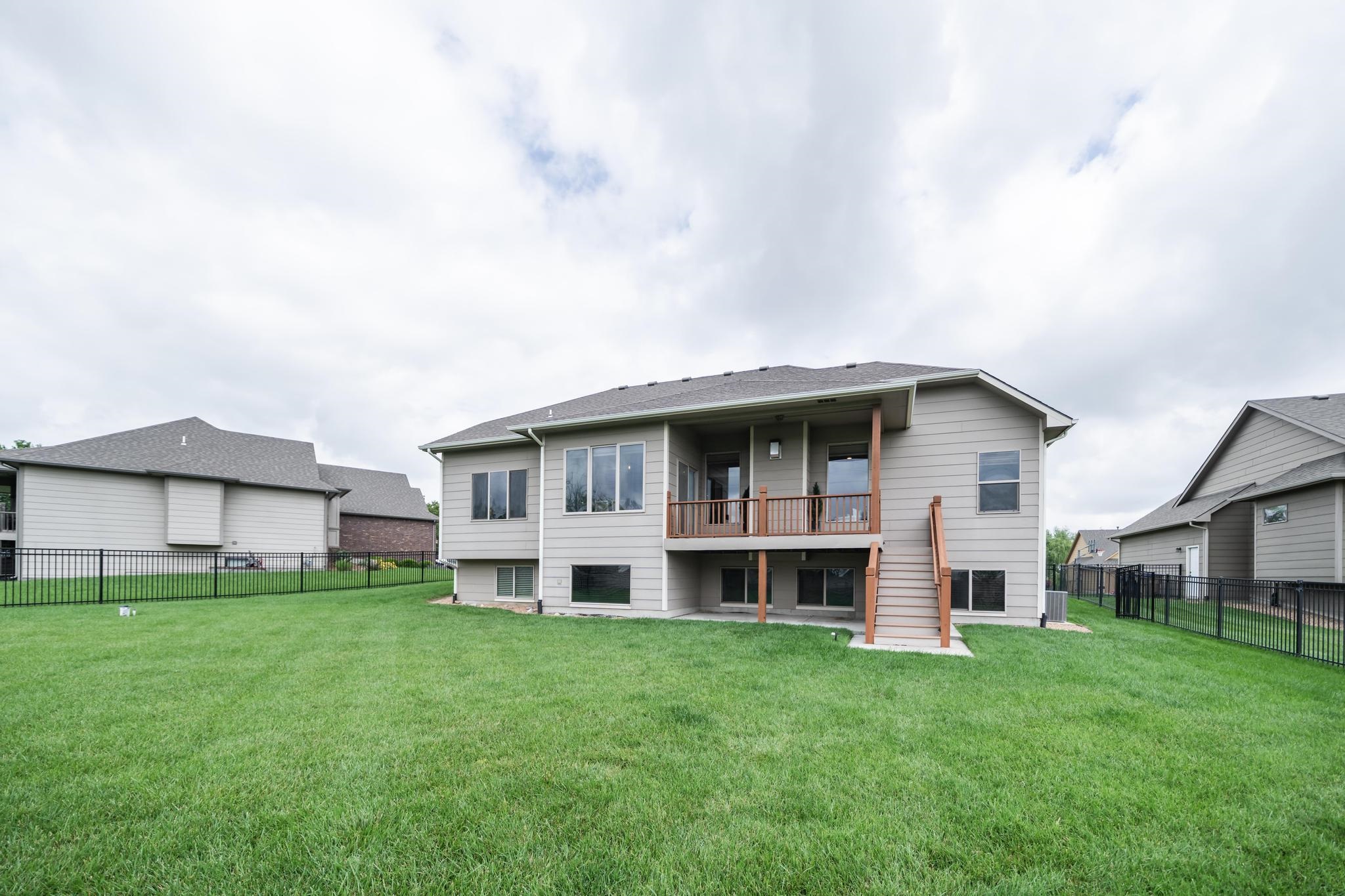 1009 E Rosemont Ct, Andover, Virginia image 34