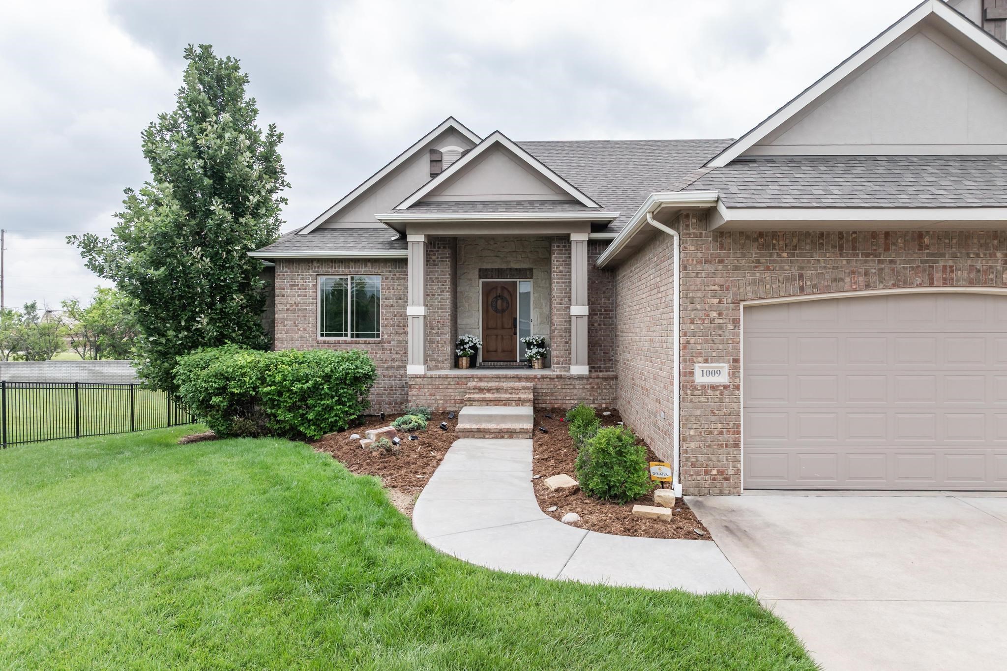 1009 E Rosemont Ct, Andover, Virginia image 3