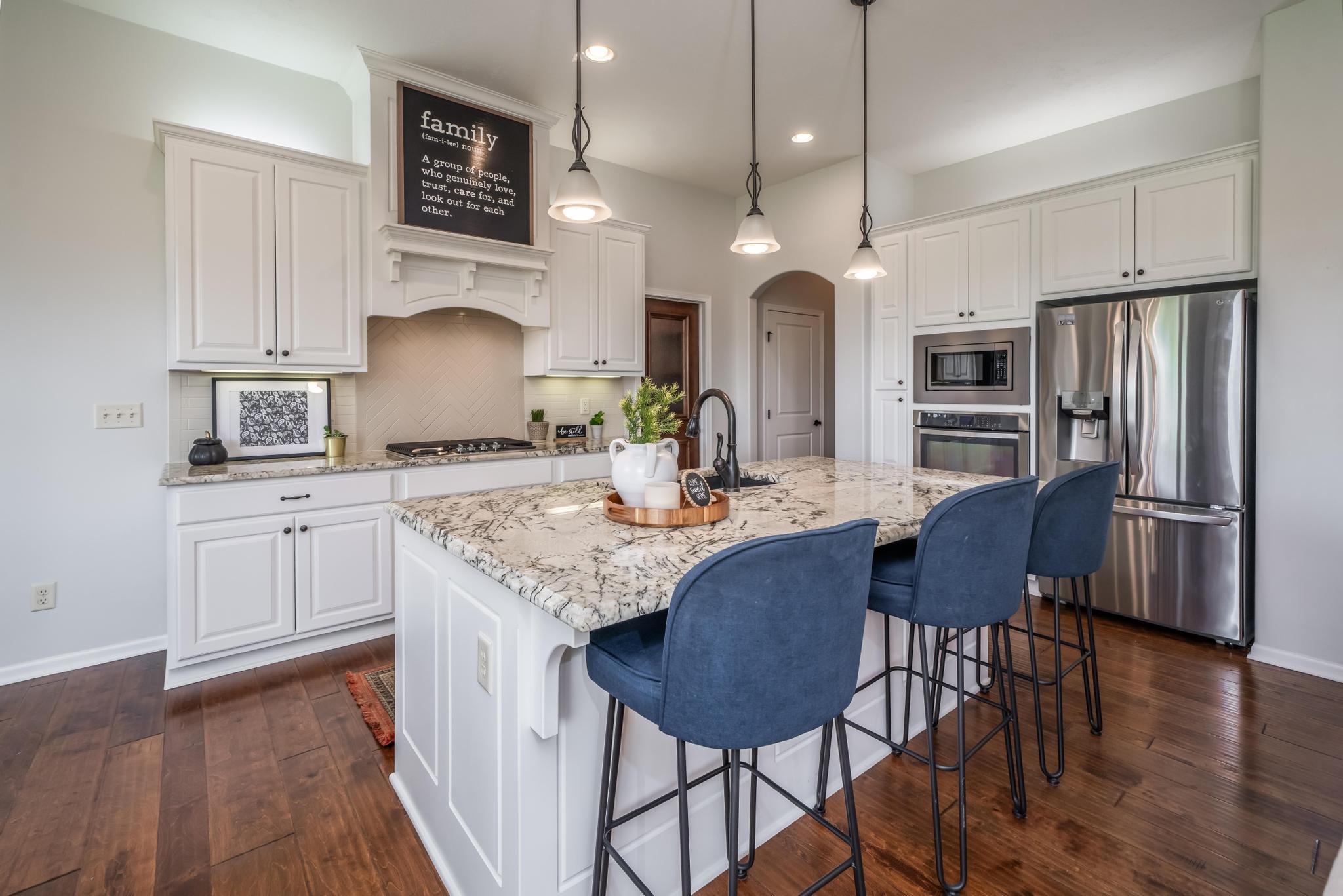 1009 E Rosemont Ct, Andover, Virginia image 10