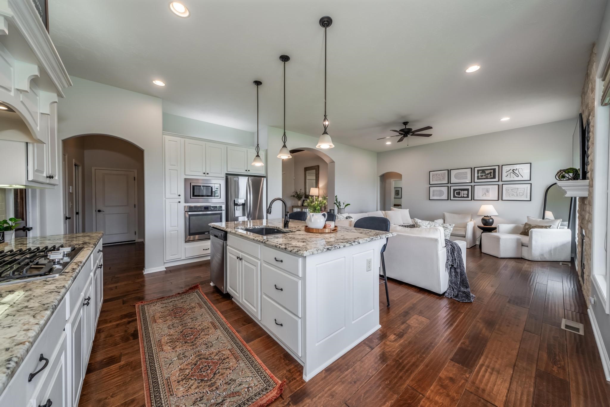 1009 E Rosemont Ct, Andover, Virginia image 11