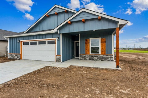 Homes For Sale - 1558 N Emerald Valley Dr<br/> Mulvane, KS 67110