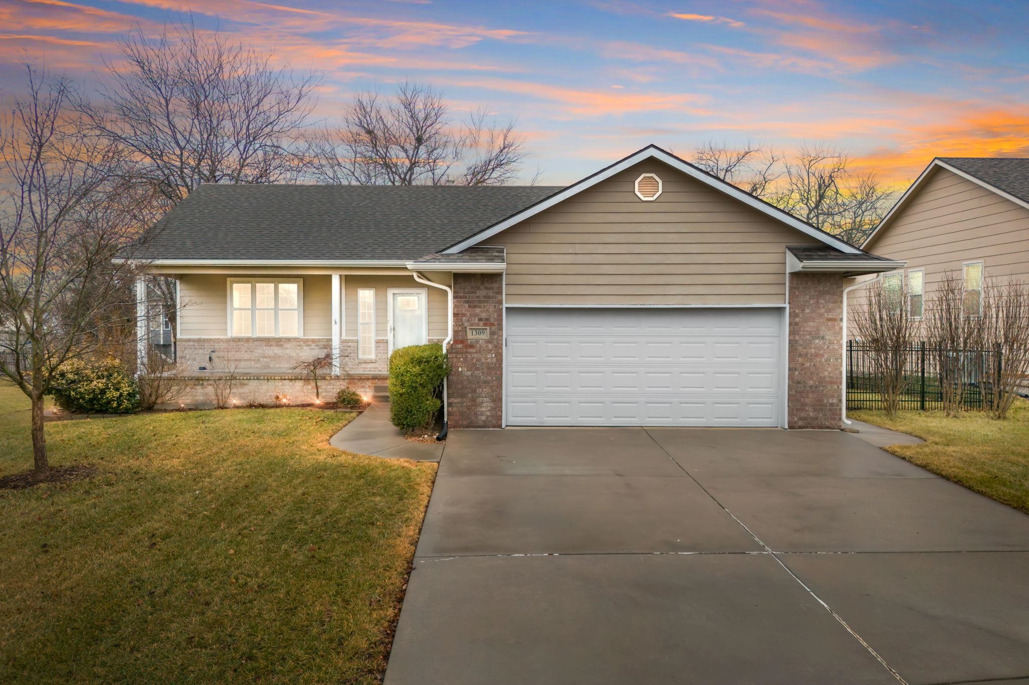 1309 W Quail Crossing Ct, Andover, Kansas image 1