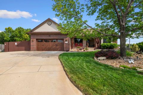 Homes For Sale - 331 S Limuel Ct<br/> Sedgwick County, Wichita, KS 67235