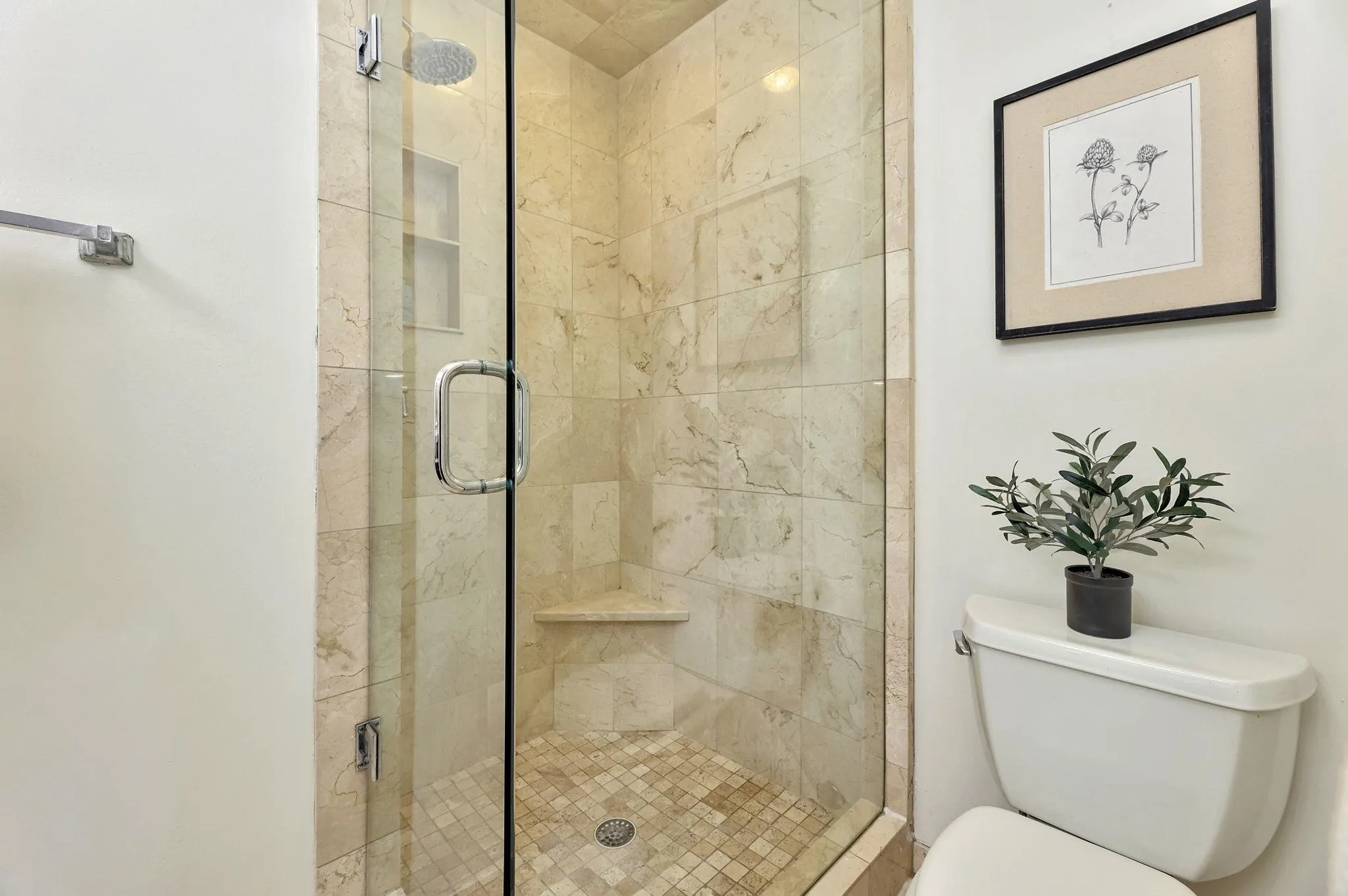 Wichita, Kansas 67206, United States, 3 Bedrooms Bedrooms, ,4 BathroomsBathrooms,Residential,Pending,41777