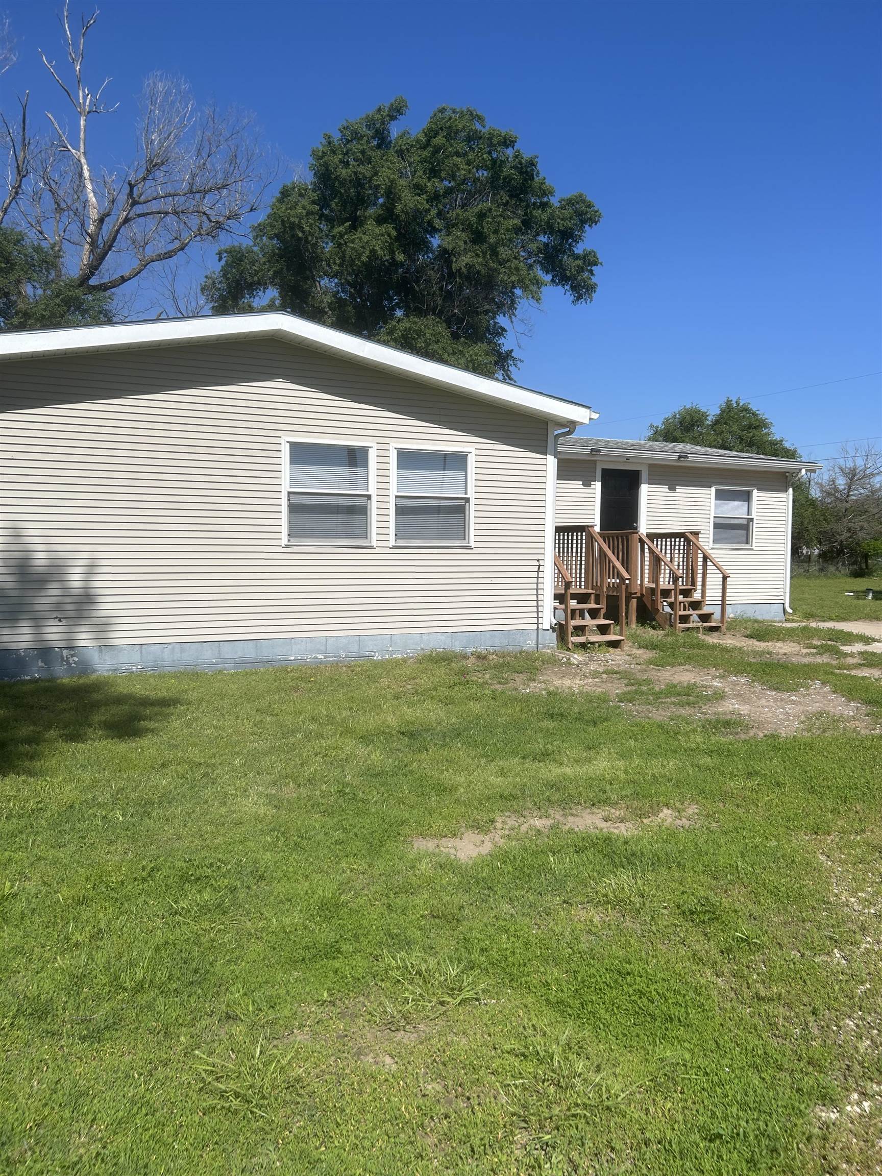 1615 E 90th St S St, Haysville, Kansas image 3