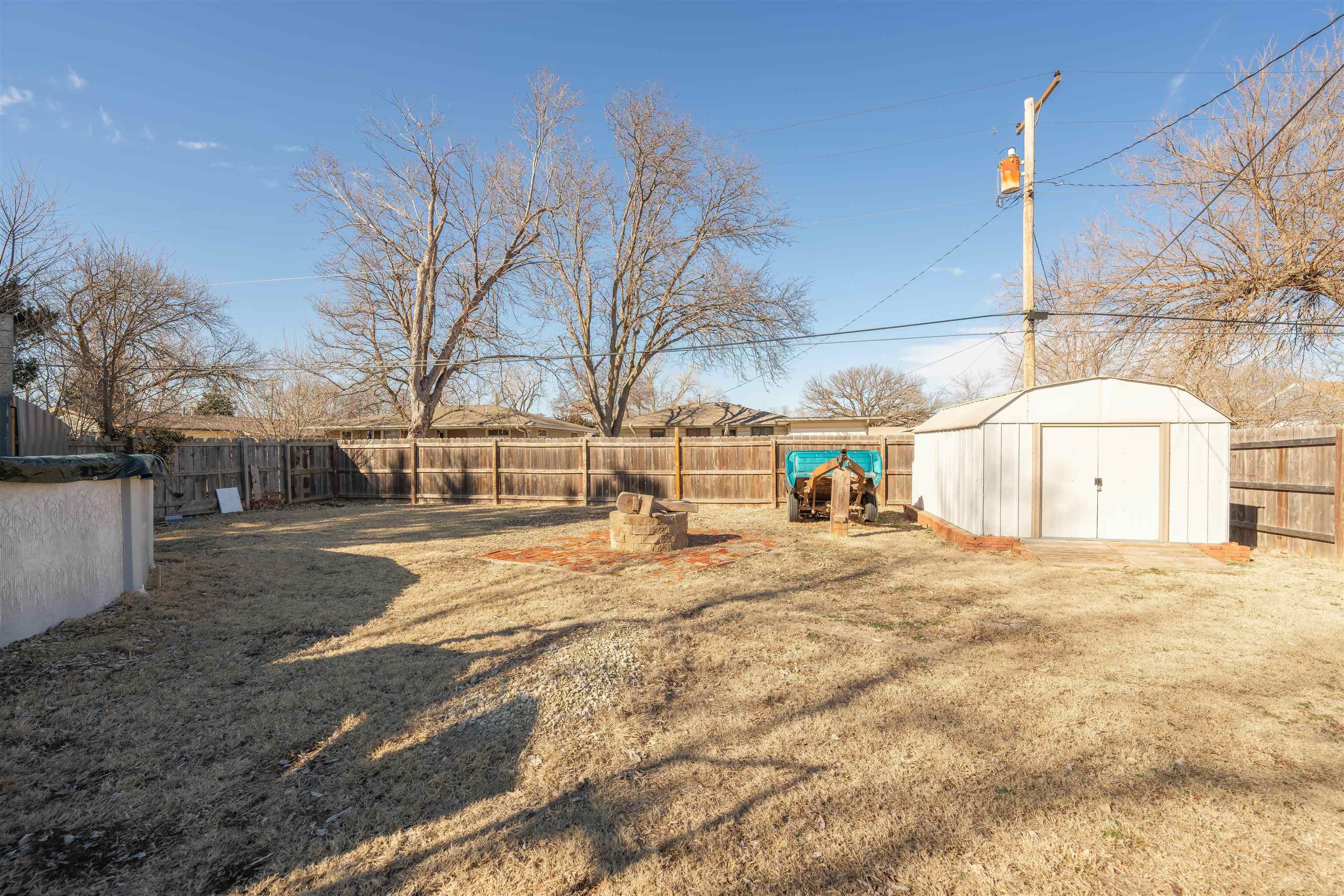 813 Russell Ave, Salina, Kansas image 26