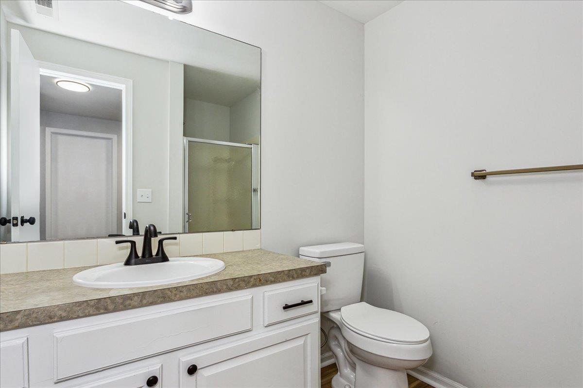 1429 Redbud Ct, Halstead, Kansas image 9