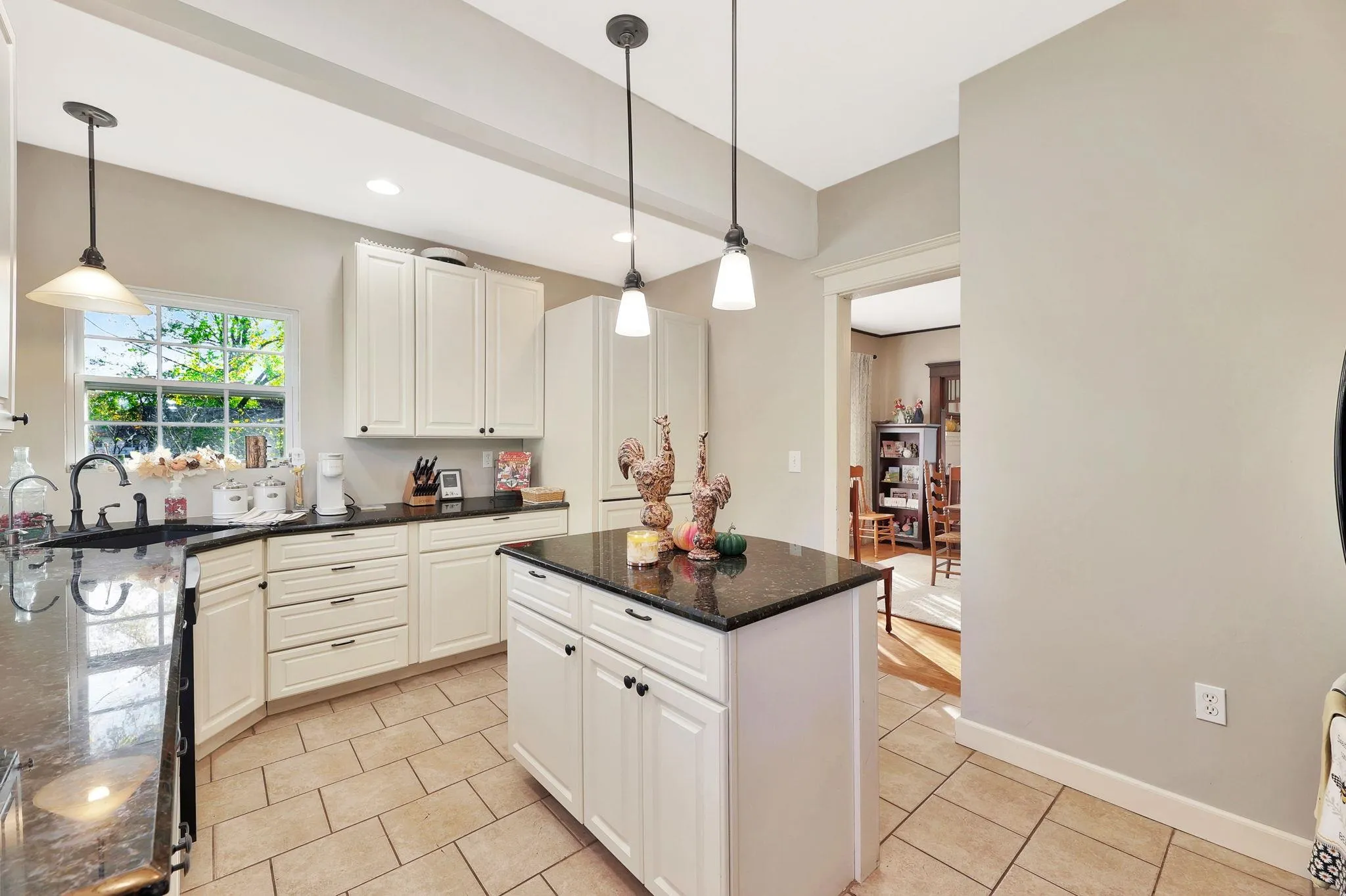 Peabody, Kansas 66866, United States, 4 Bedrooms Bedrooms, ,1 BathroomBathrooms,Residential,Active,32301