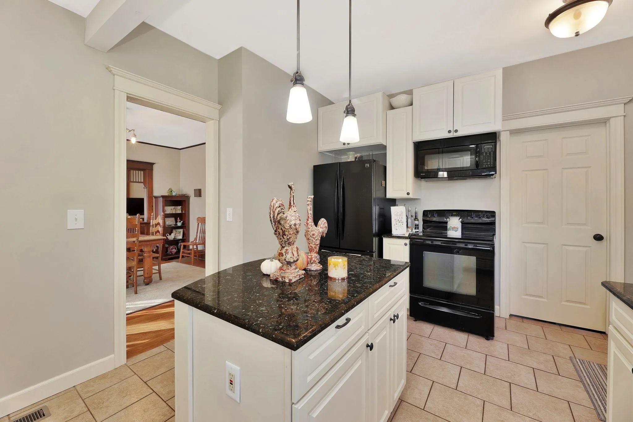 Peabody, Kansas 66866, United States, 4 Bedrooms Bedrooms, ,1 BathroomBathrooms,Residential,Active,32301