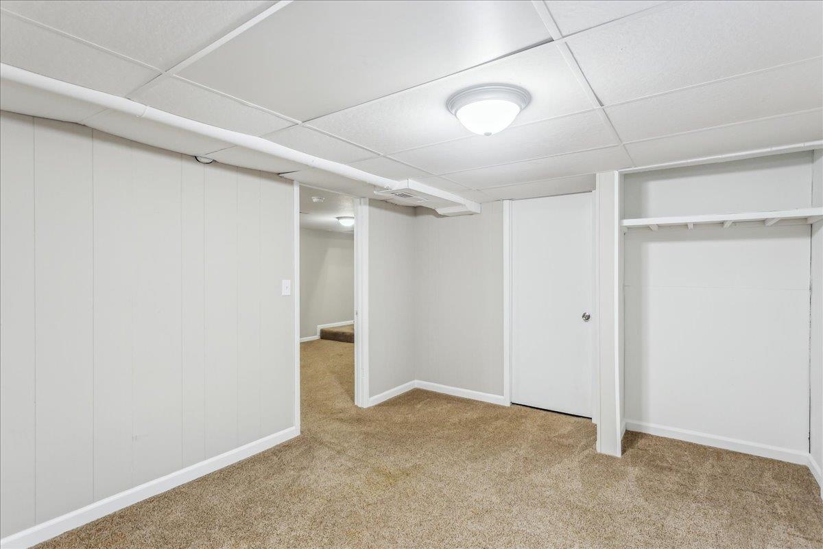 1523 Landon St, Hutchinson, Kansas image 17