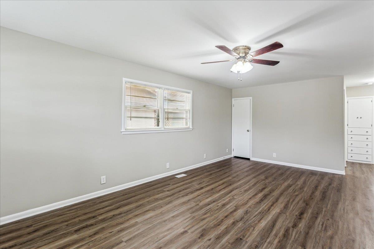 1523 Landon St, Hutchinson, Kansas image 2
