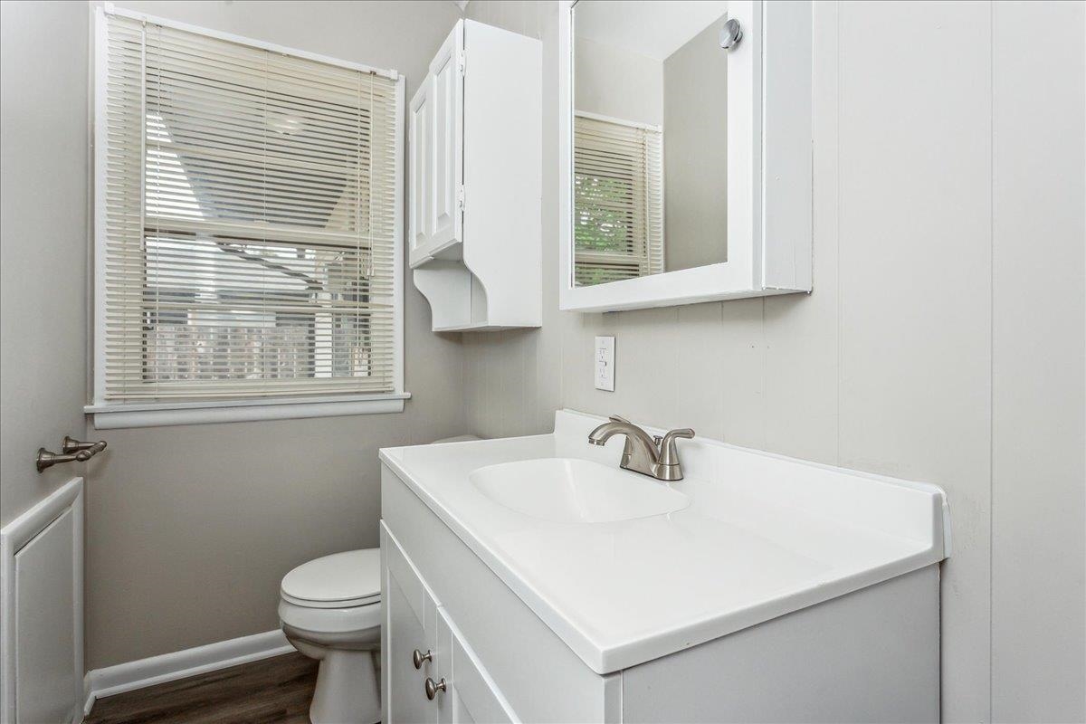 1523 Landon St, Hutchinson, Kansas image 13