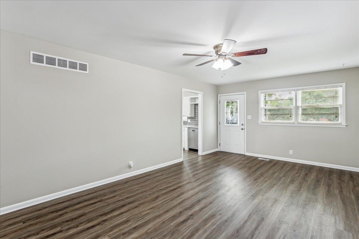 1523 Landon St, Hutchinson, Kansas image 3