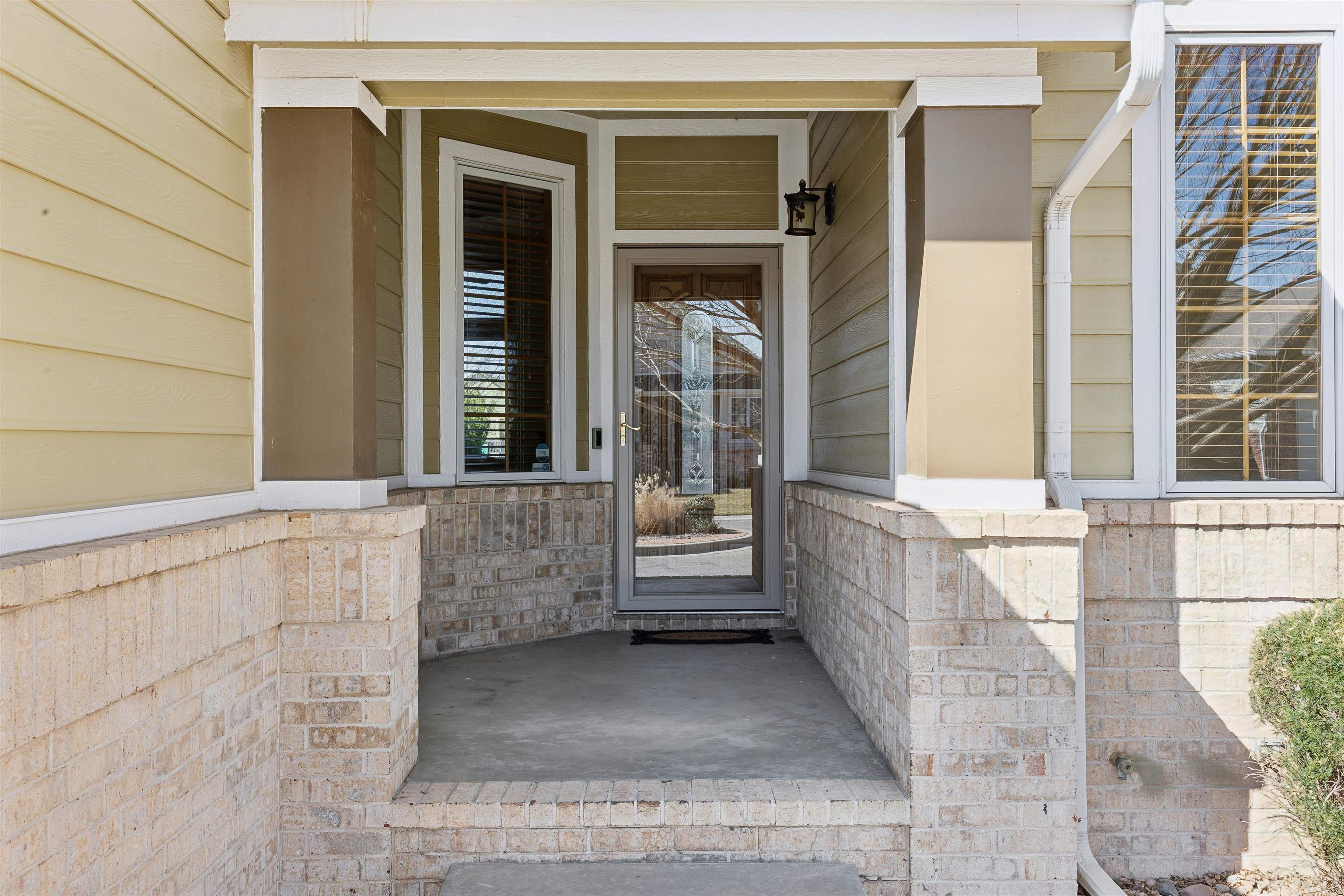 4504 N Barton Creek Ct, Wichita, Kansas image 4