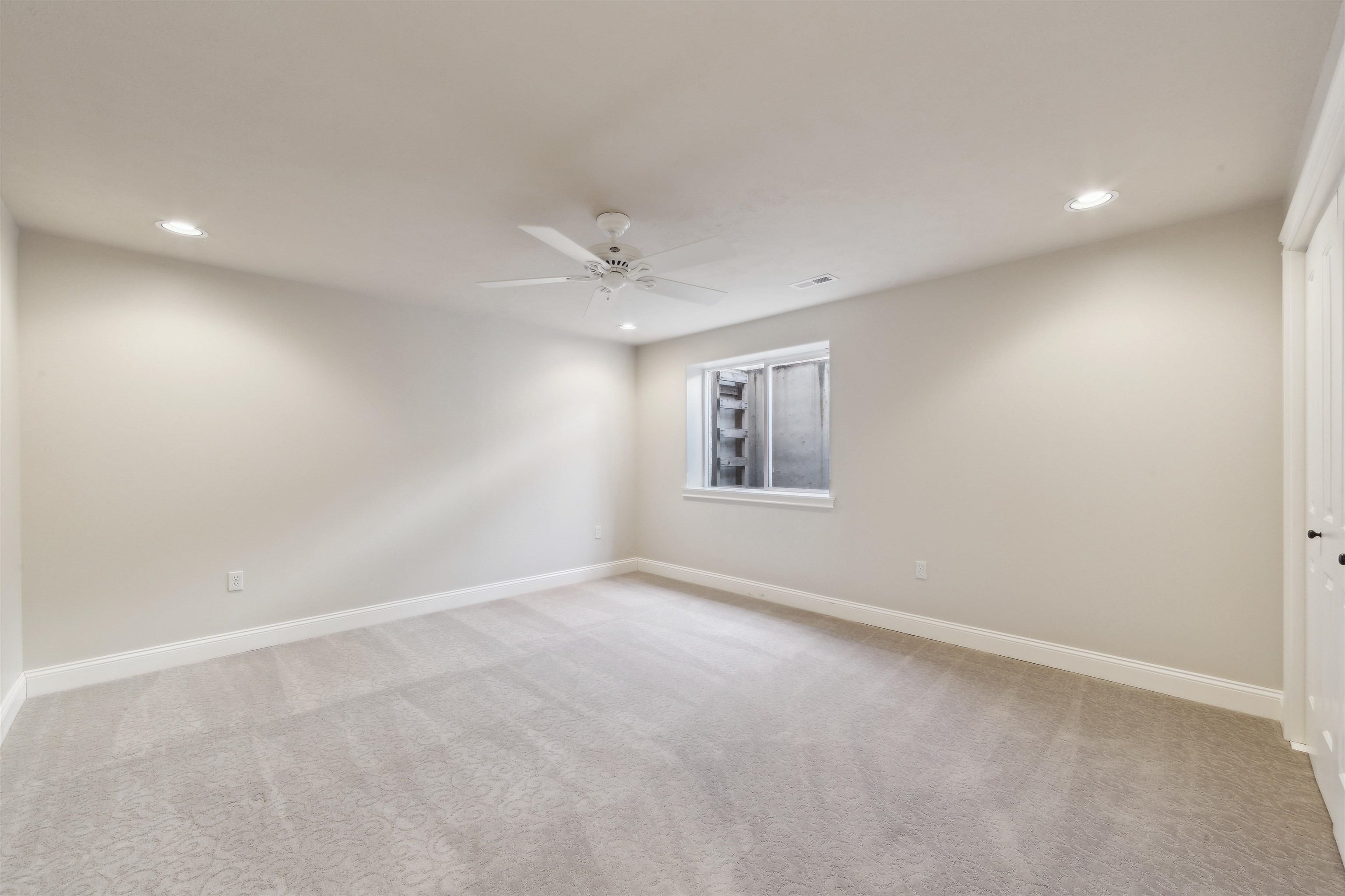 4504 N Barton Creek Ct, Wichita, Kansas image 30