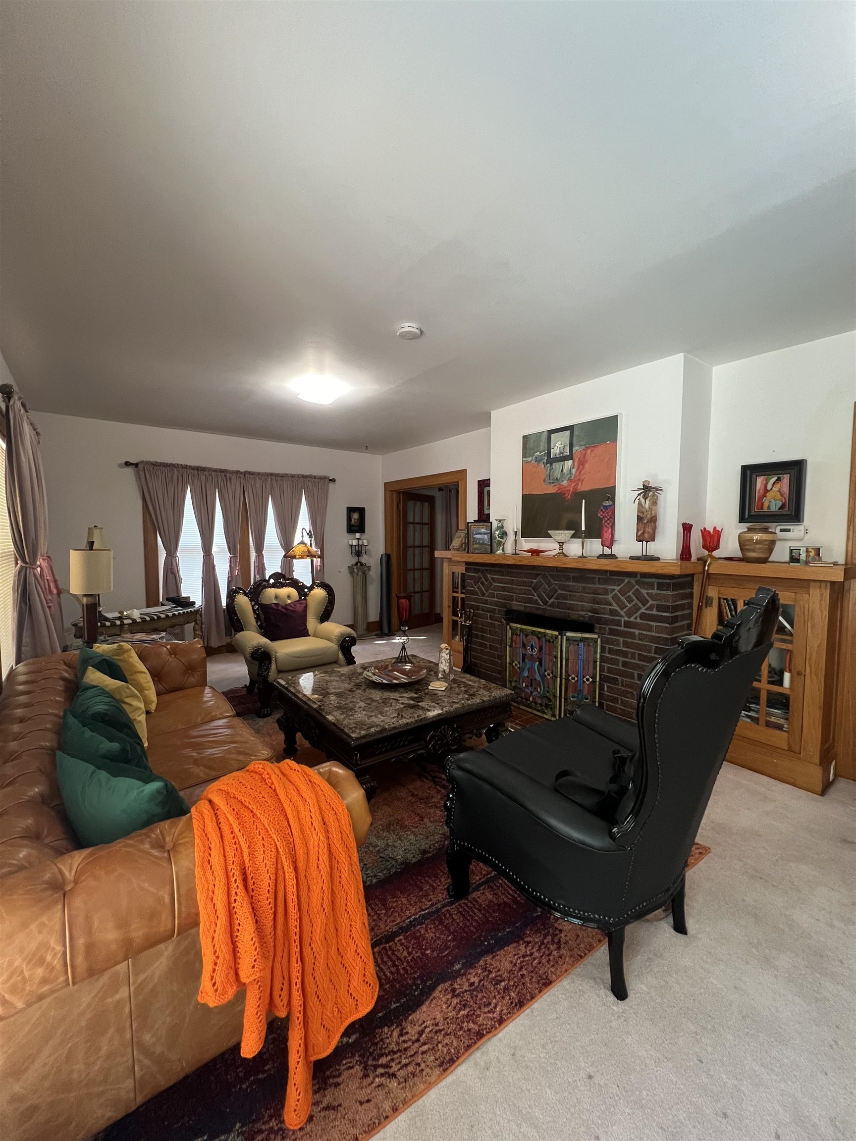 521 N Oak St, Eureka, Kansas image 2