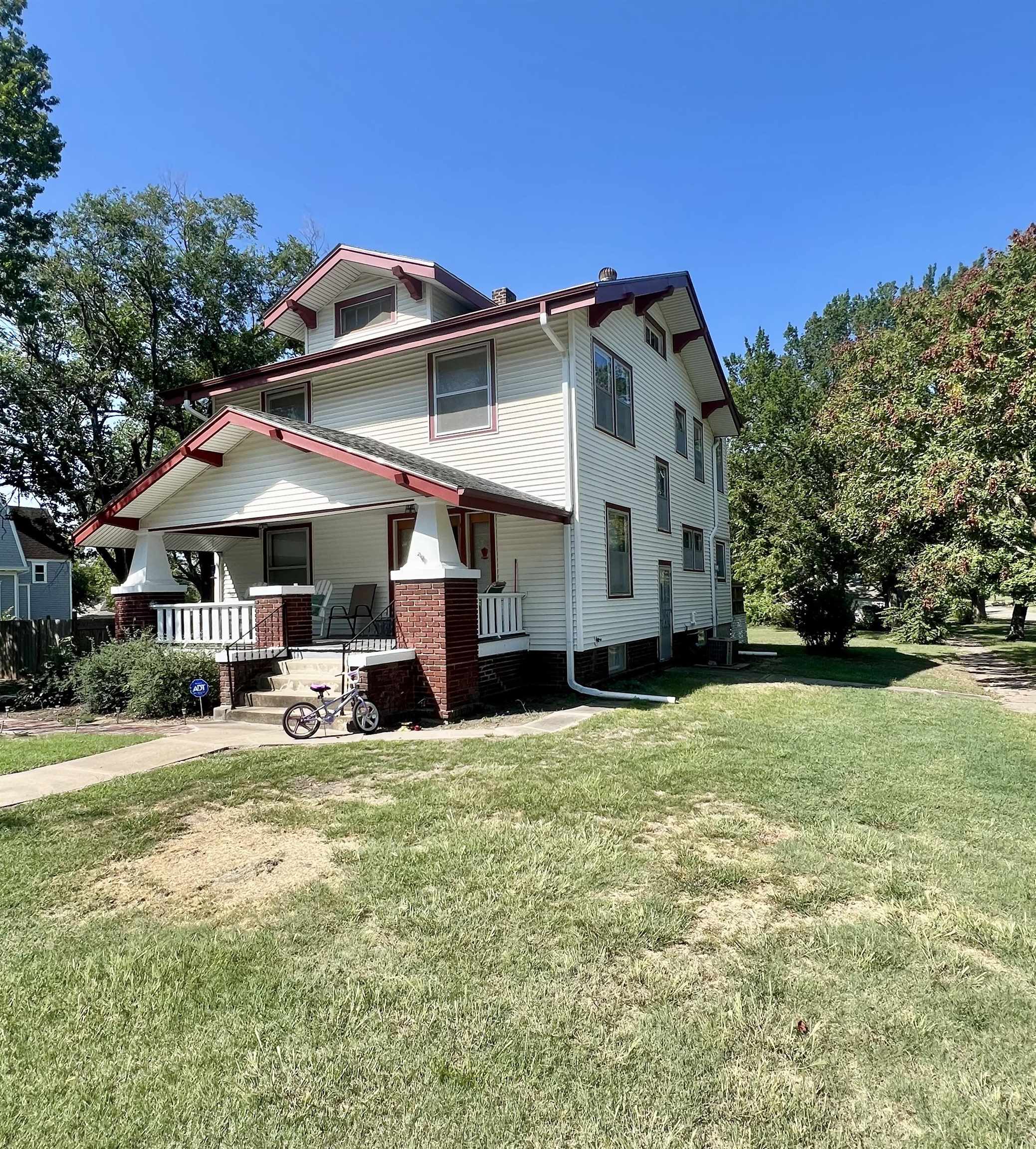521 N Oak St, Eureka, Kansas image 27