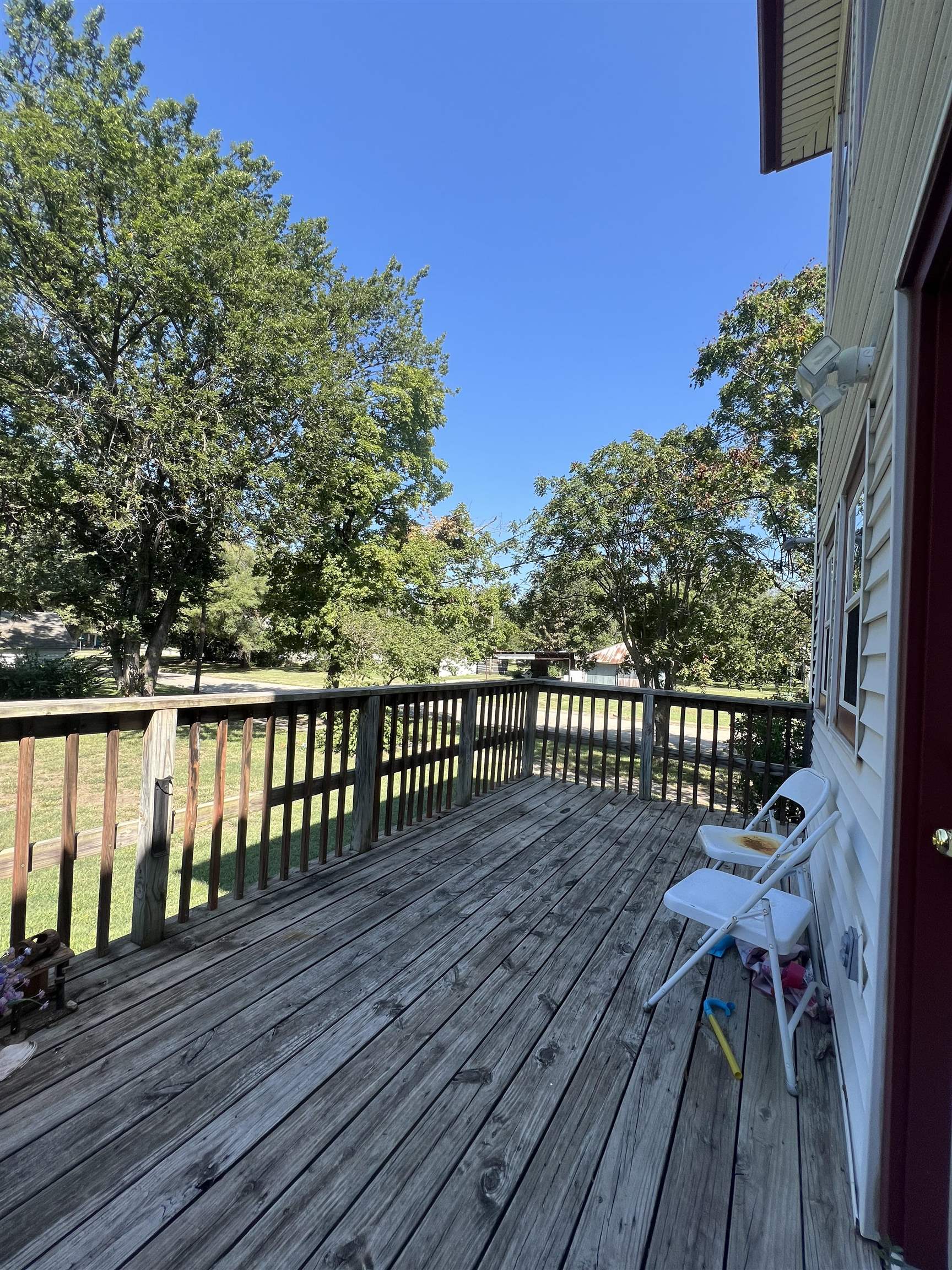 521 N Oak St, Eureka, Kansas image 22