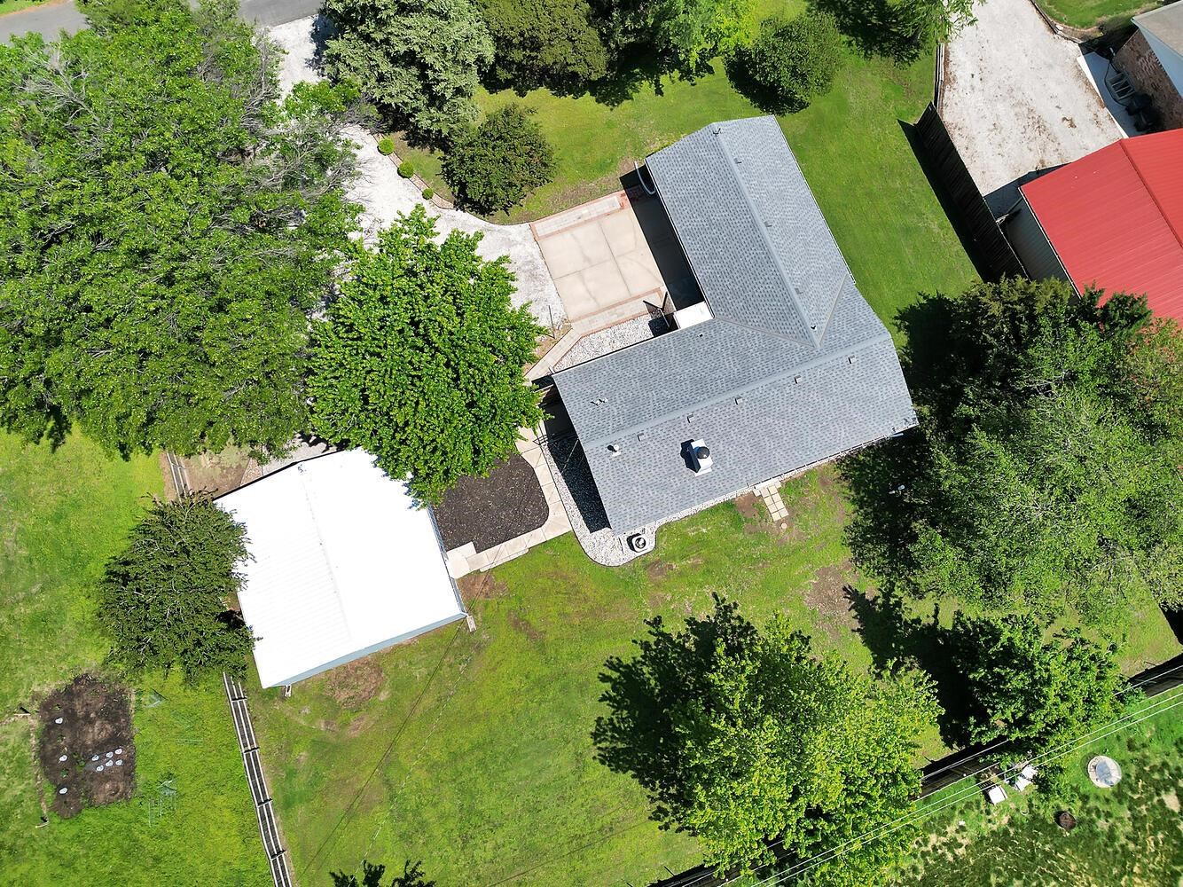 11905 W Cedar Lane, Maize, Kansas image 29