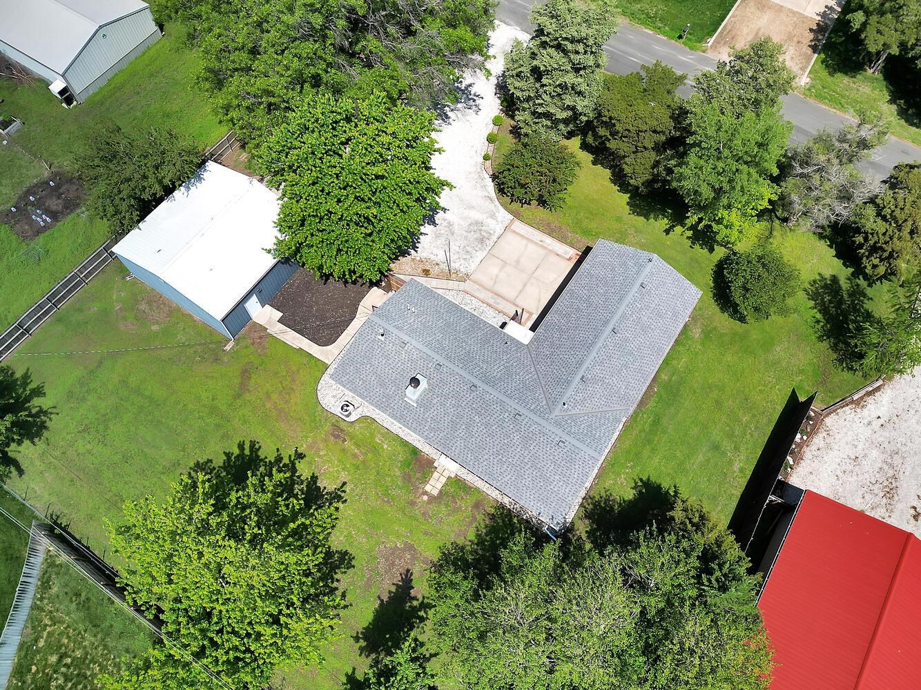11905 W Cedar Lane, Maize, Kansas image 28