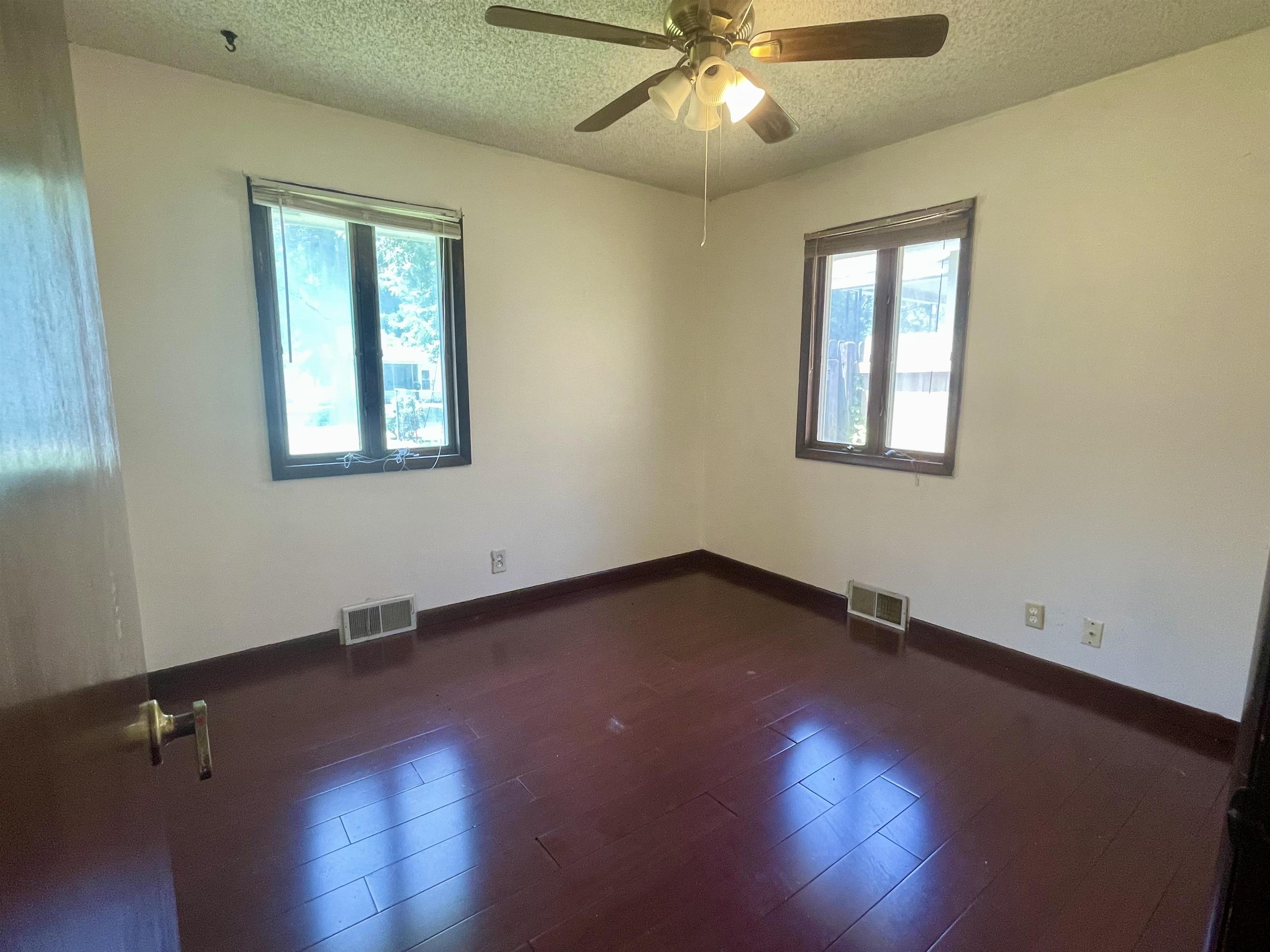 1719 Maris St, Winfield, Kansas image 8