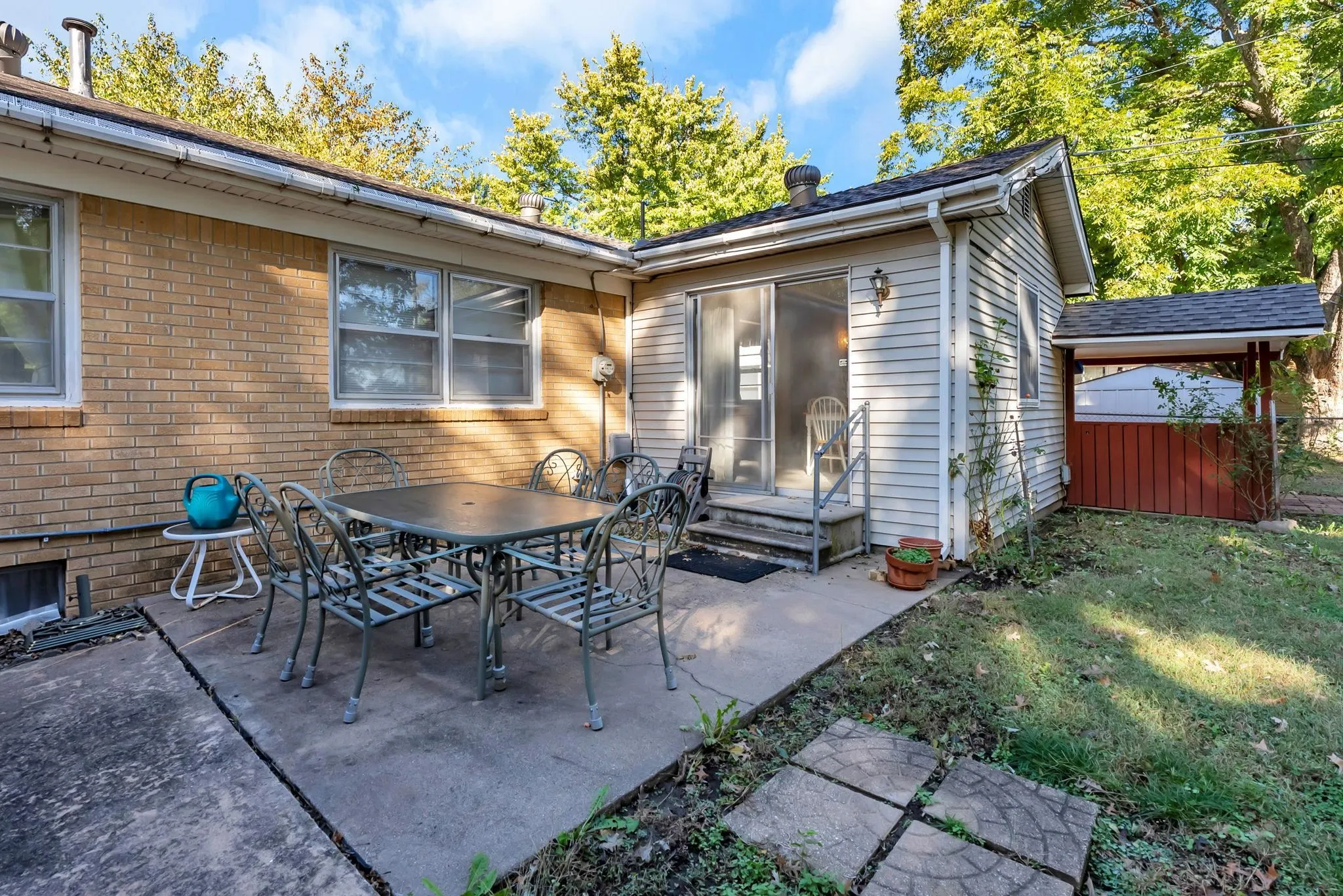 Derby, Kansas 67037, United States, 3 Bedrooms Bedrooms, ,2 BathroomsBathrooms,Residential,Pending,236681