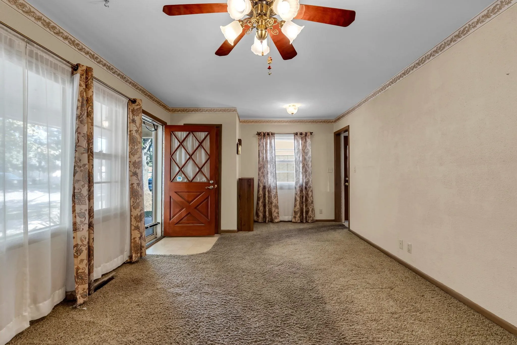 Derby, Kansas 67037, United States, 3 Bedrooms Bedrooms, ,2 BathroomsBathrooms,Residential,Pending,236681