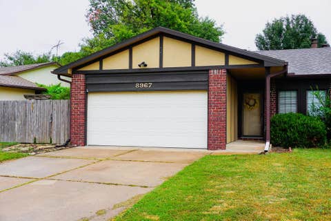 Multifamily For Sale - 8967 E Funston St<br/> Wichita, KS 67207