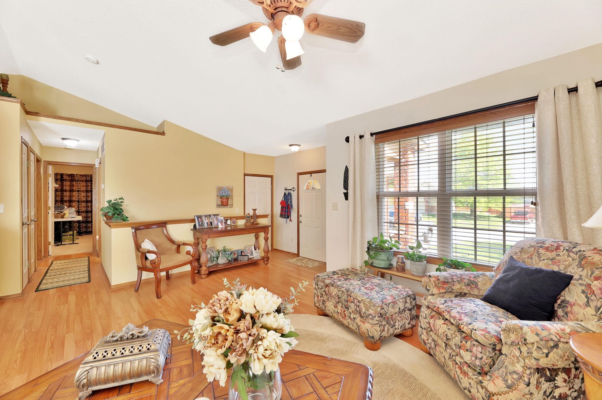 827 S Sunset Cir, Andover, Kansas image 5