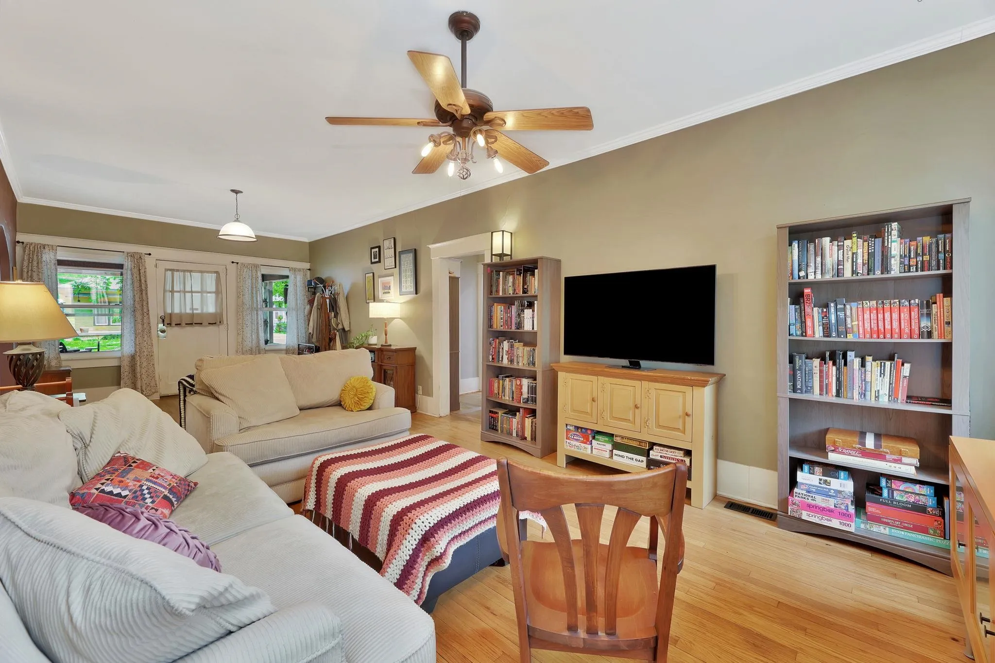 Wichita, Kansas 67211, United States, 3 Bedrooms Bedrooms, ,1 BathroomBathrooms,Residential,Pending,118329