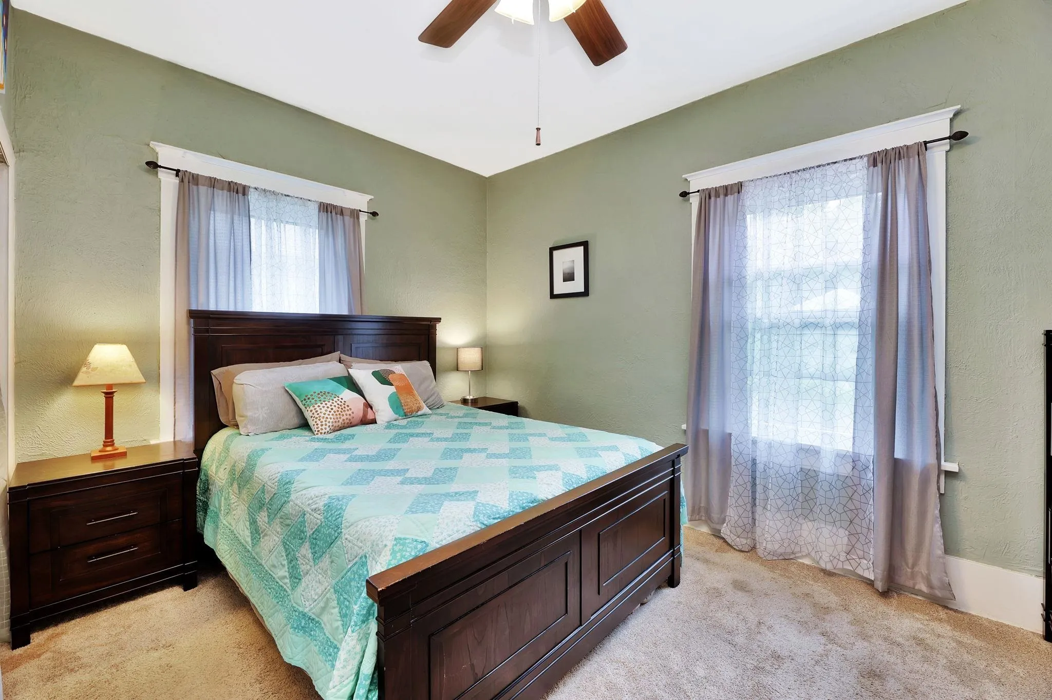 Wichita, Kansas 67211, United States, 3 Bedrooms Bedrooms, ,1 BathroomBathrooms,Residential,Pending,118329