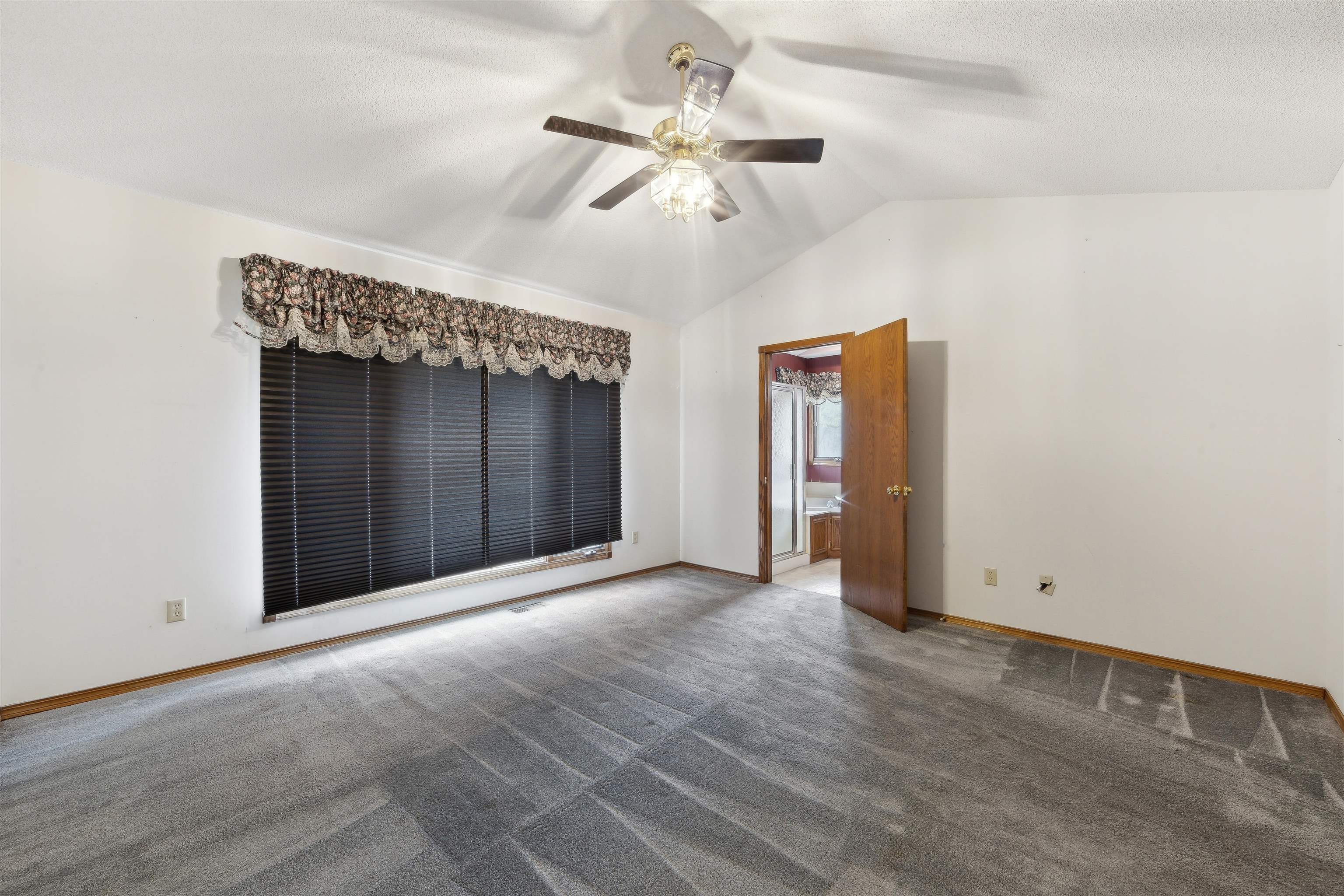 6830 S Huckleberry Dr, Derby, Kansas image 16