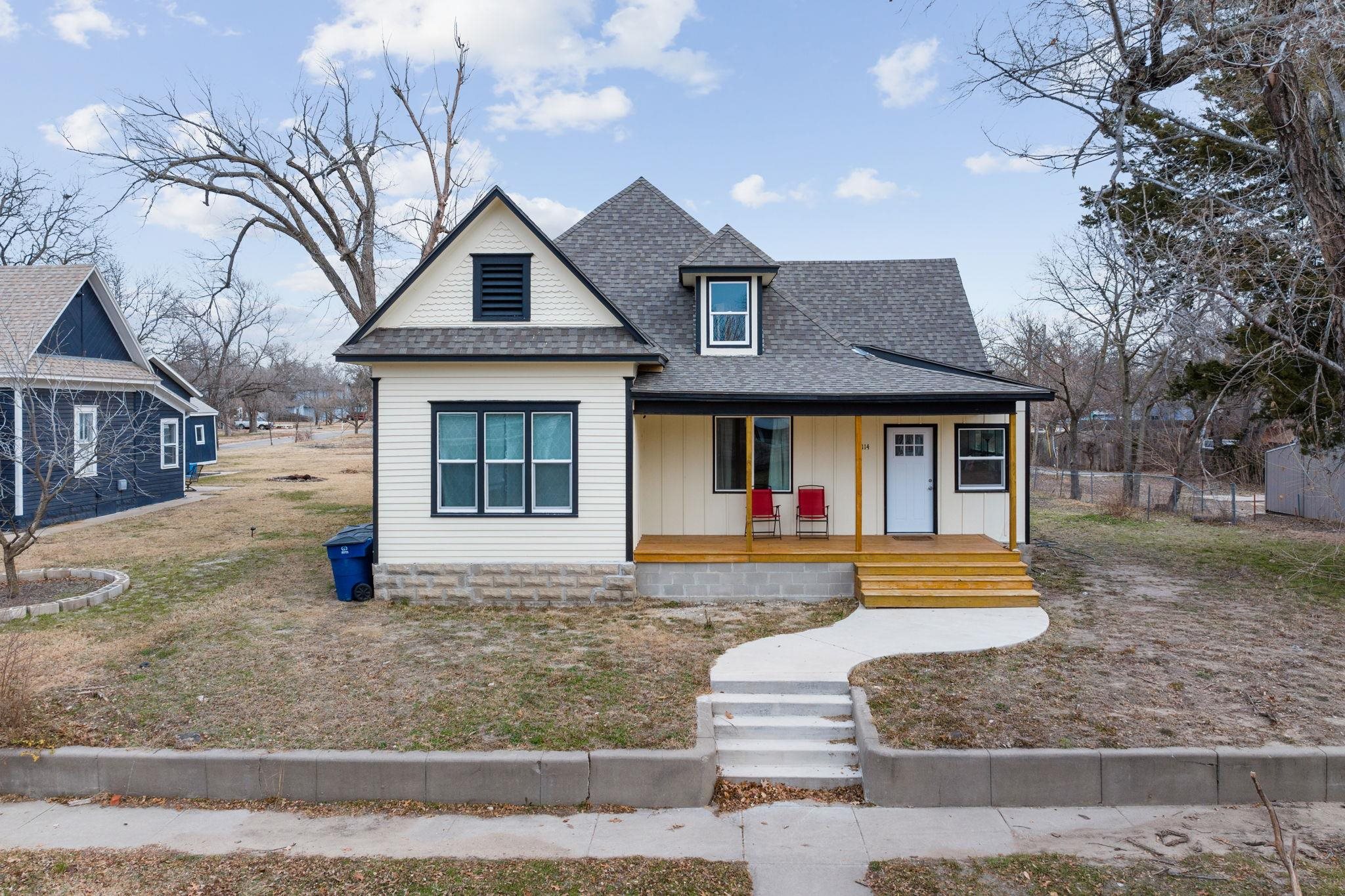 1114 N Pine St, Newton, Kansas image 2