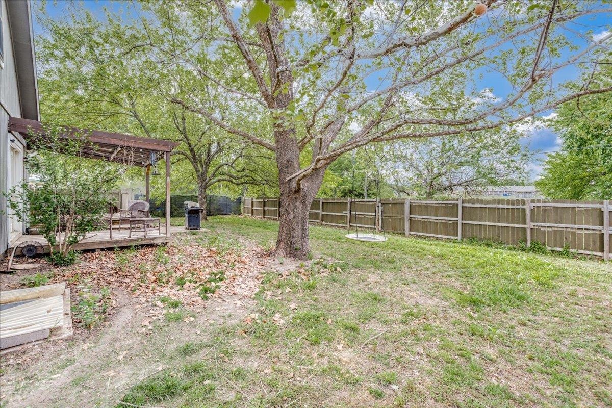 821 E 4th Cir, Douglass, Kansas image 32